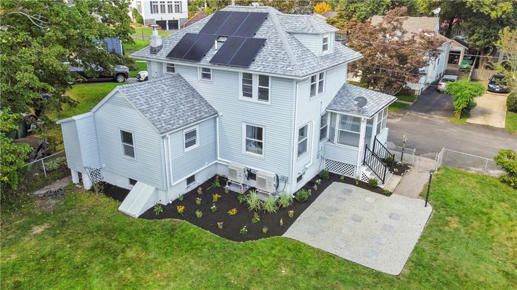 Warwick, Rhode Island, 02888, United States, 3 Bedrooms Bedrooms, ,3 BathroomsBathrooms,Residential,For Sale,2005578