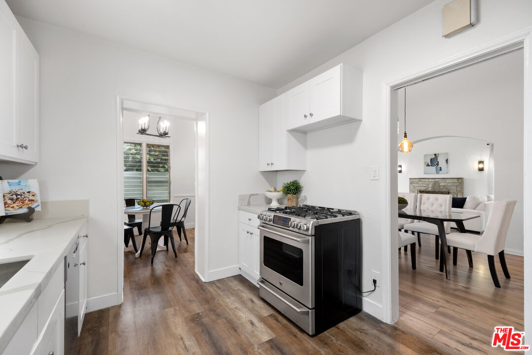Beverly Hills, California, 90211, United States, 3 Bedrooms Bedrooms, ,2 BathroomsBathrooms,Residential,For Sale,1895625