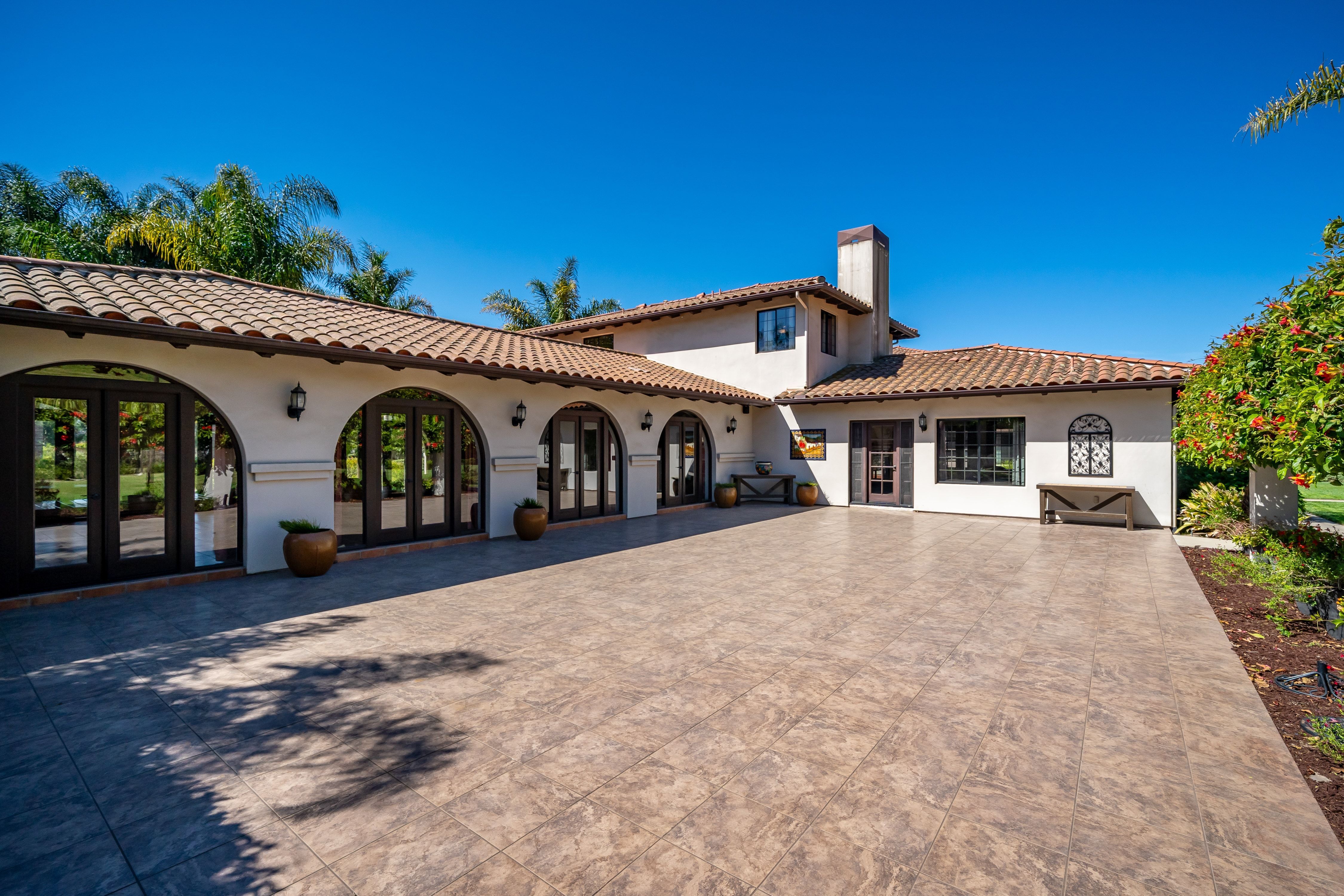  A Timeless Spanish Colonial Estate of Rare Distinction - 物件實景
