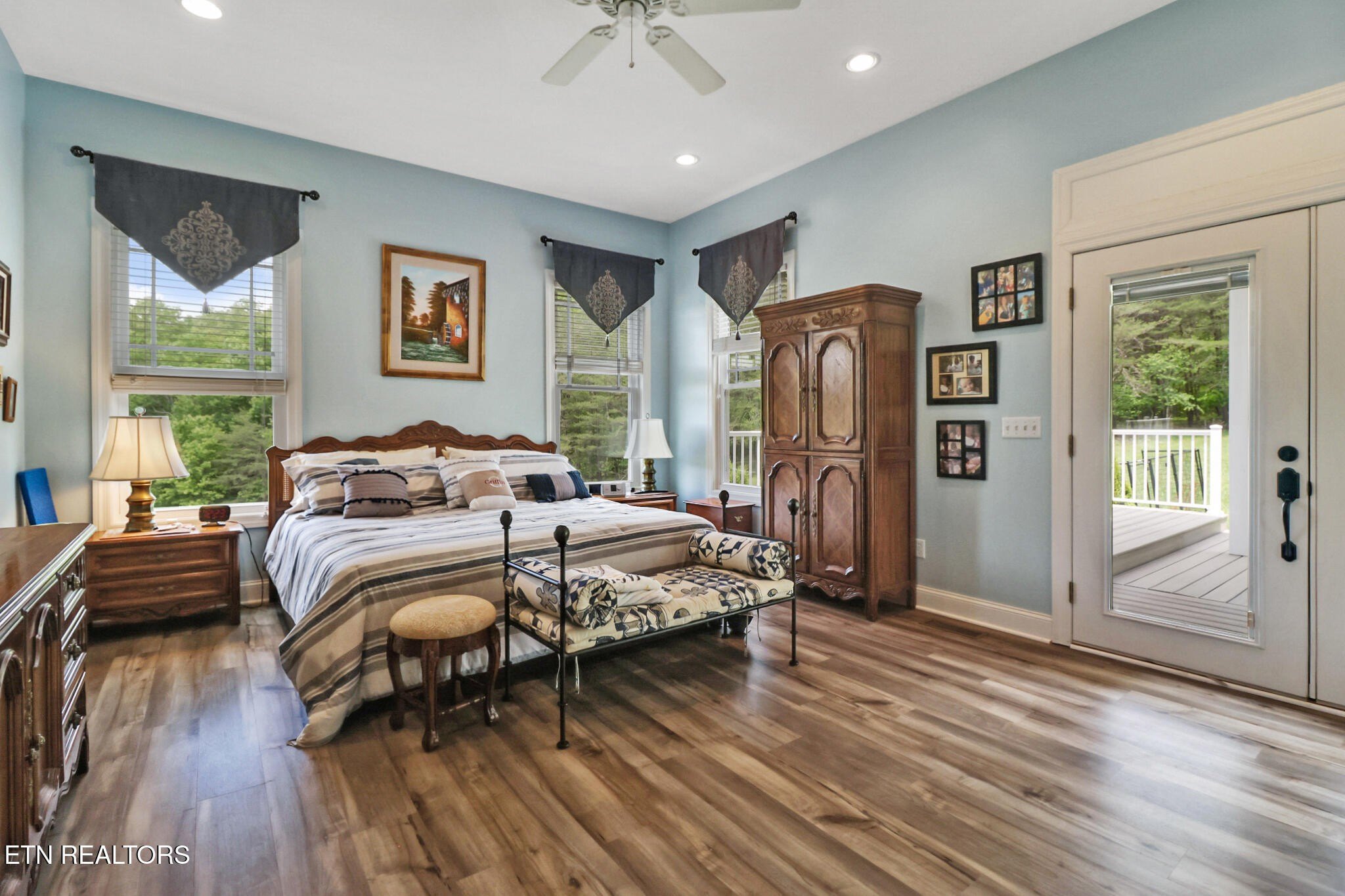 Crossville, Tennessee, 38555, United States, 3 Bedrooms Bedrooms, ,4 BathroomsBathrooms,Residential,For Sale,1977944