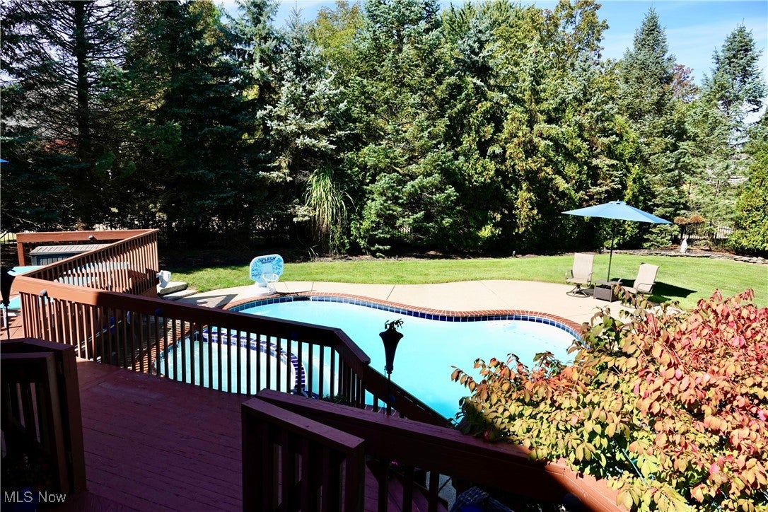 Solon, Ohio, 44139, United States, 4 Bedrooms Bedrooms, ,3 BathroomsBathrooms,Residential,For Sale,1981098