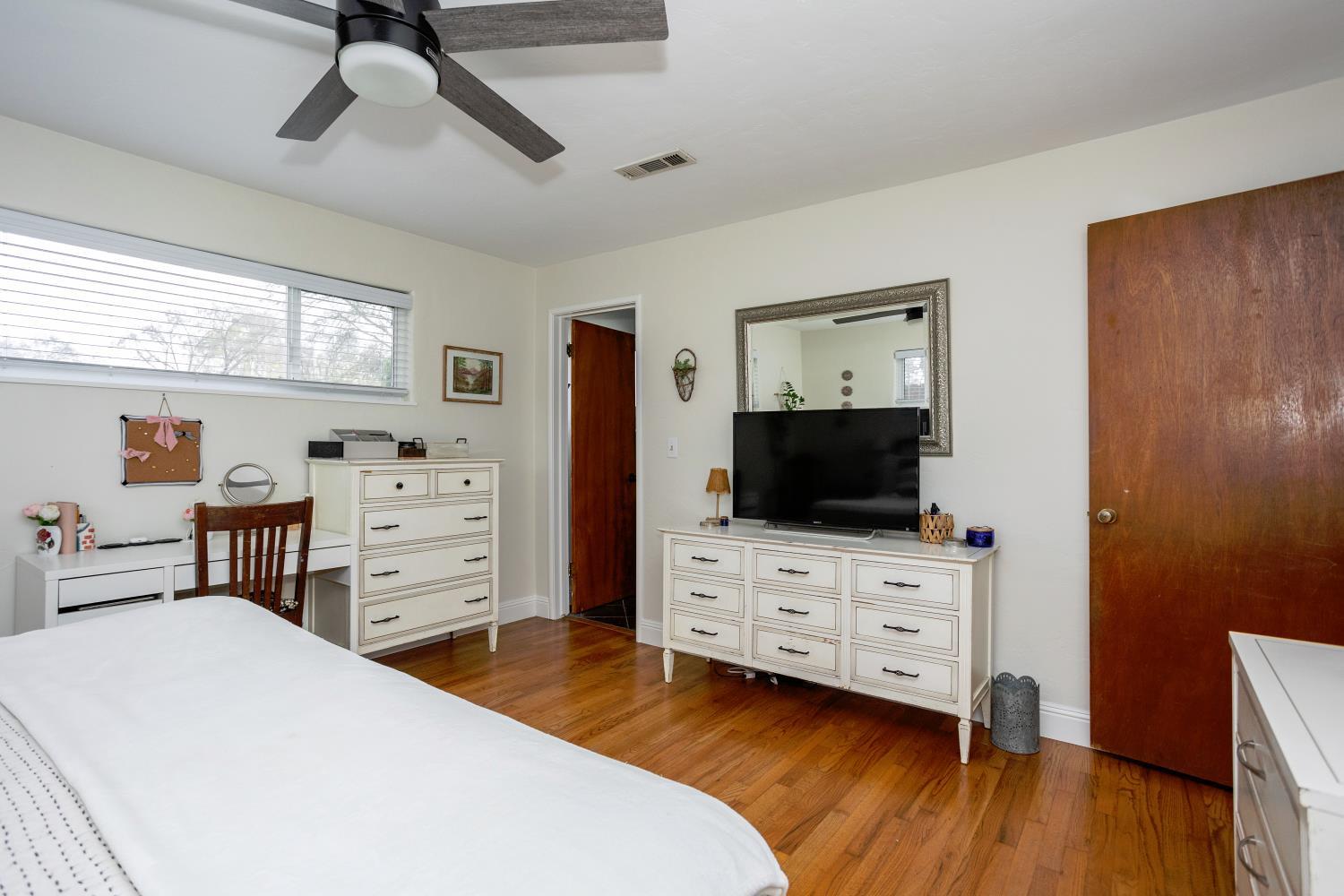 Modesto, California, 95350, United States, 4 Bedrooms Bedrooms, ,3 BathroomsBathrooms,Residential,For Sale,2012563