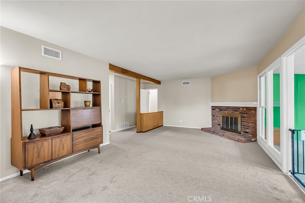 Riverside, California, 92506, United States, 3 Bedrooms Bedrooms, ,2 BathroomsBathrooms,Residential,For Sale,2001609