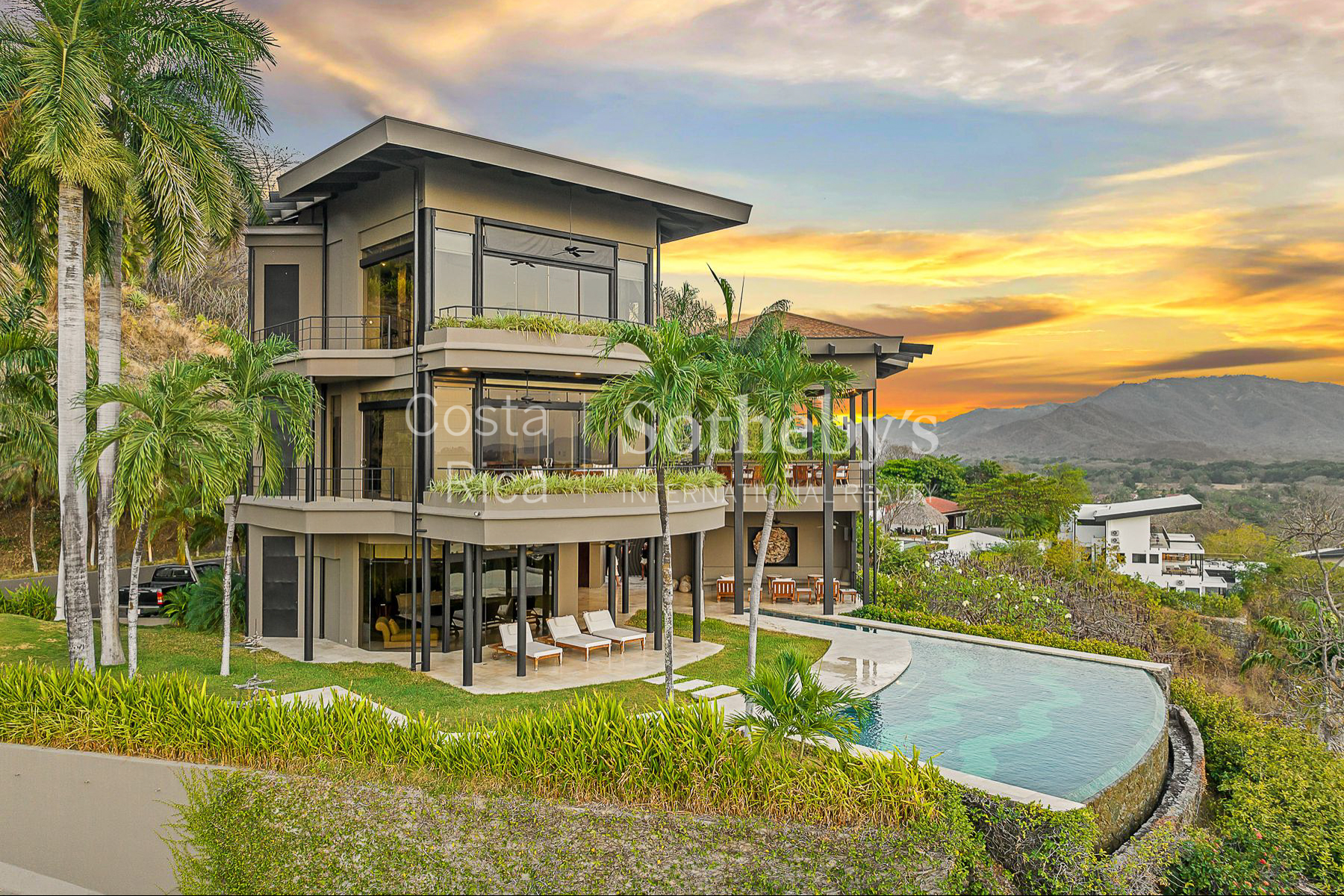  Wavefront Estate - 物件實景