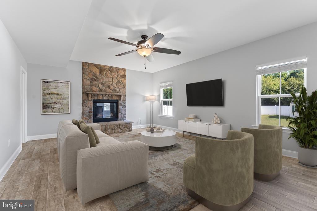 Fredericksburg, Virginia, 22408, United States, 4 Bedrooms Bedrooms, ,4 BathroomsBathrooms,Residential,For Sale,1932682