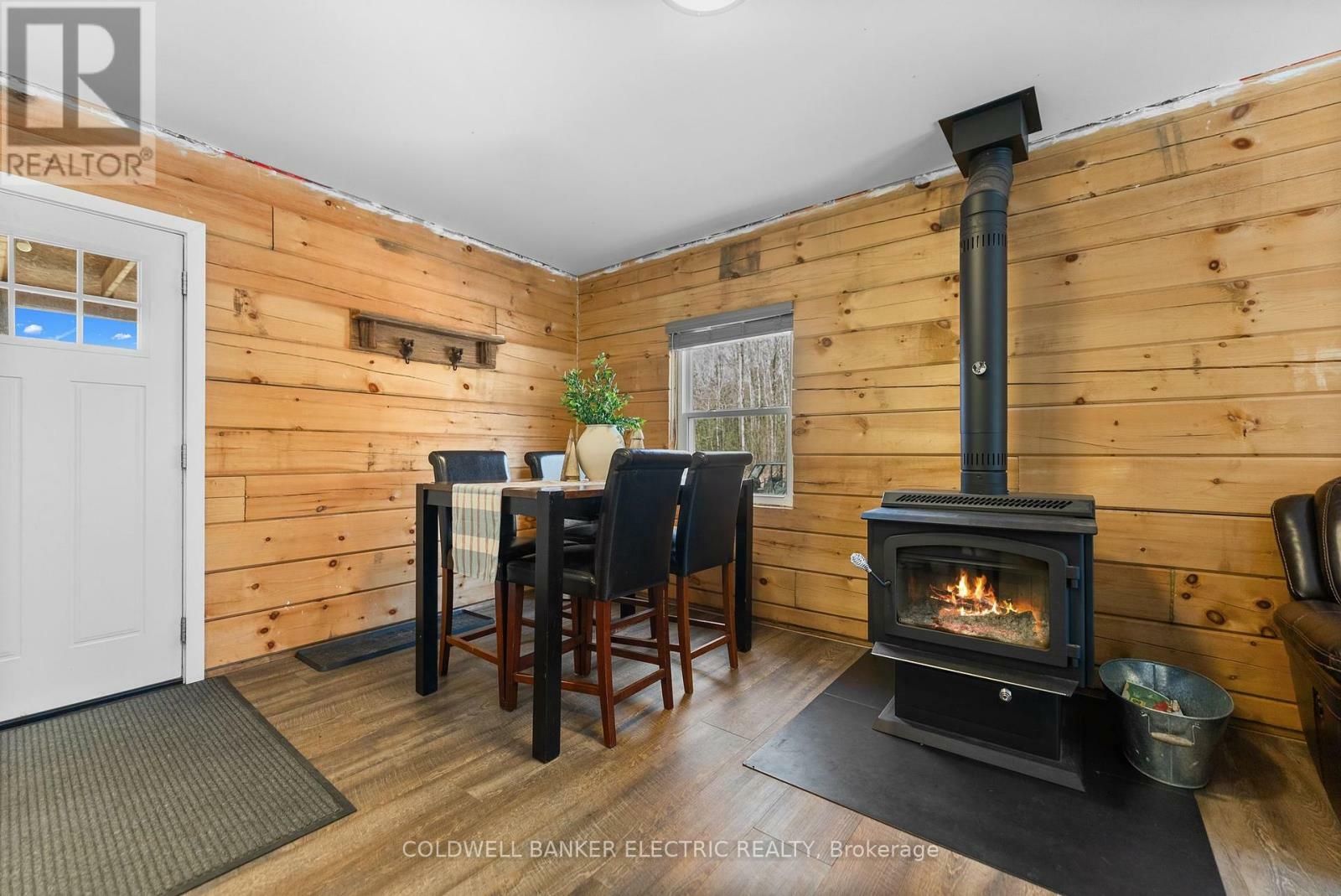 HIGHLANDS EAST (CARDIFF WARD), Ontario, K0L 1C0, CA, 3 Bedrooms Bedrooms, ,1 BathroomBathrooms,Residential,For Sale,1826911