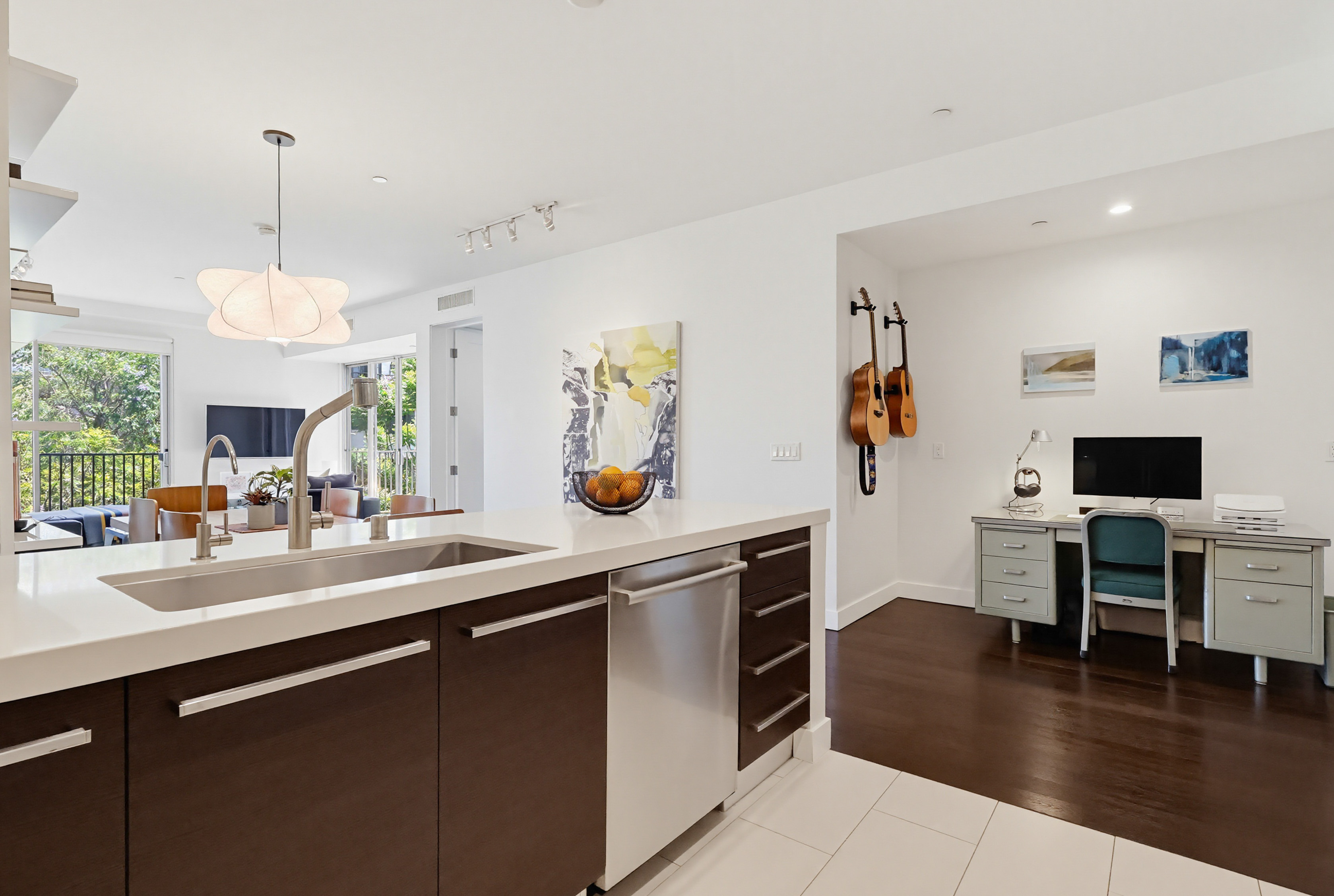  855 Croft Avenue, Los Angeles, CA 90069 - 物件實景
