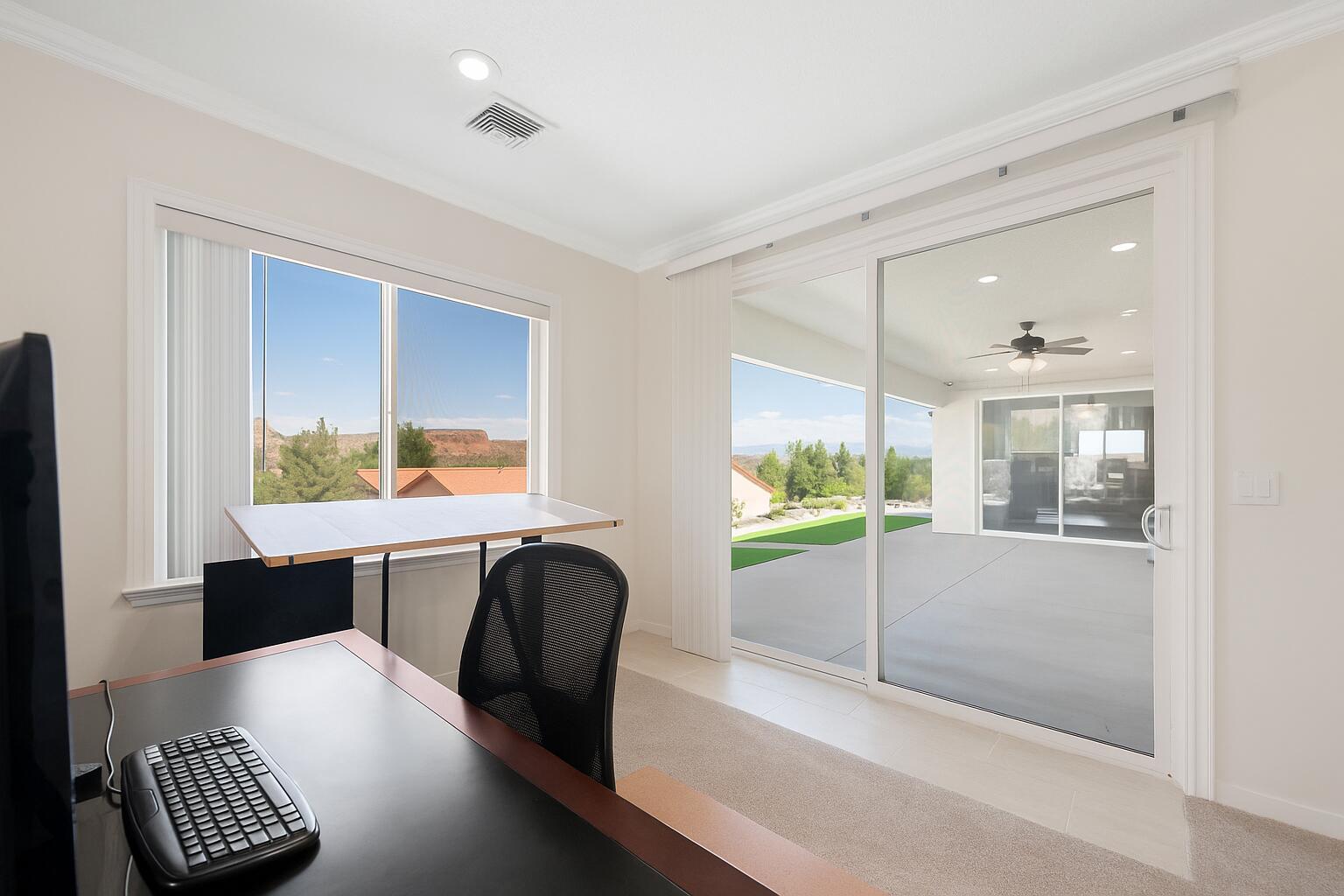 Leeds, Utah, 84746, United States, 5 Bedrooms Bedrooms, ,3 BathroomsBathrooms,Residential,For Sale,1914363