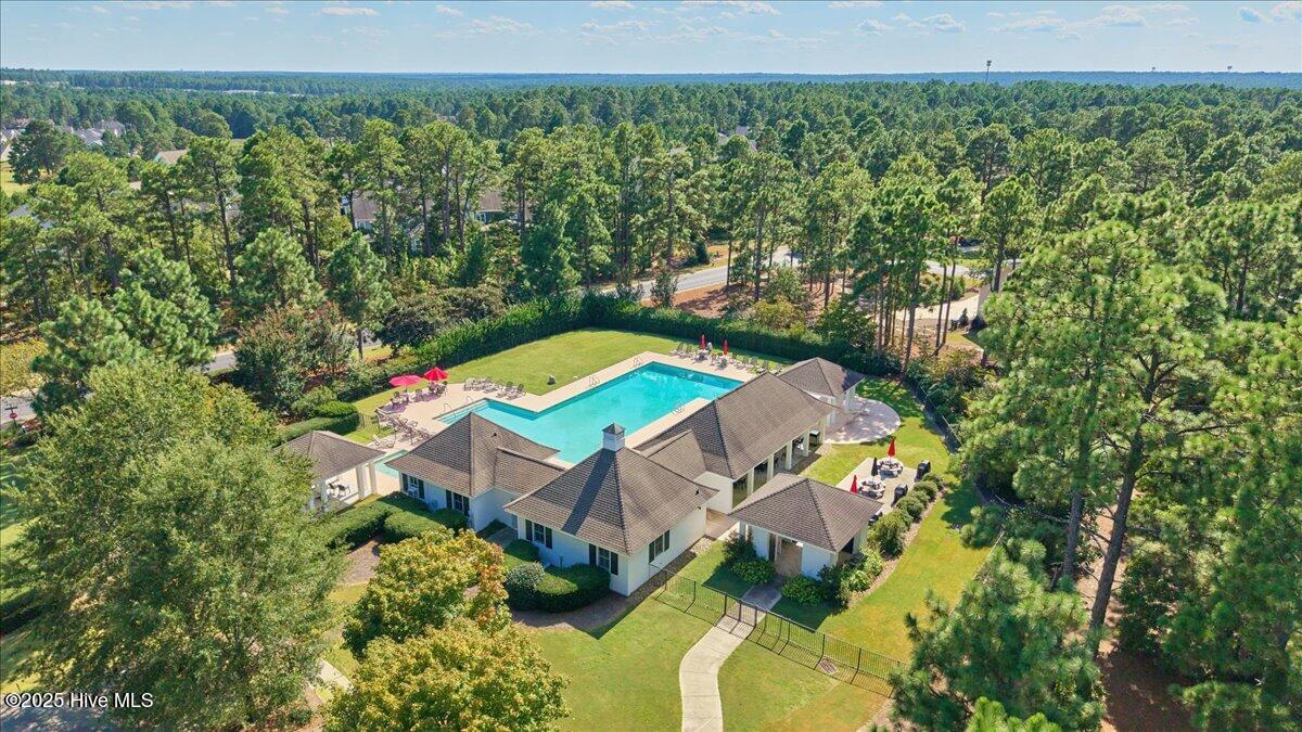 Southern Pines, North Carolina, 28387, United States, 3 Bedrooms Bedrooms, ,3 BathroomsBathrooms,Residential,For Sale,1933285