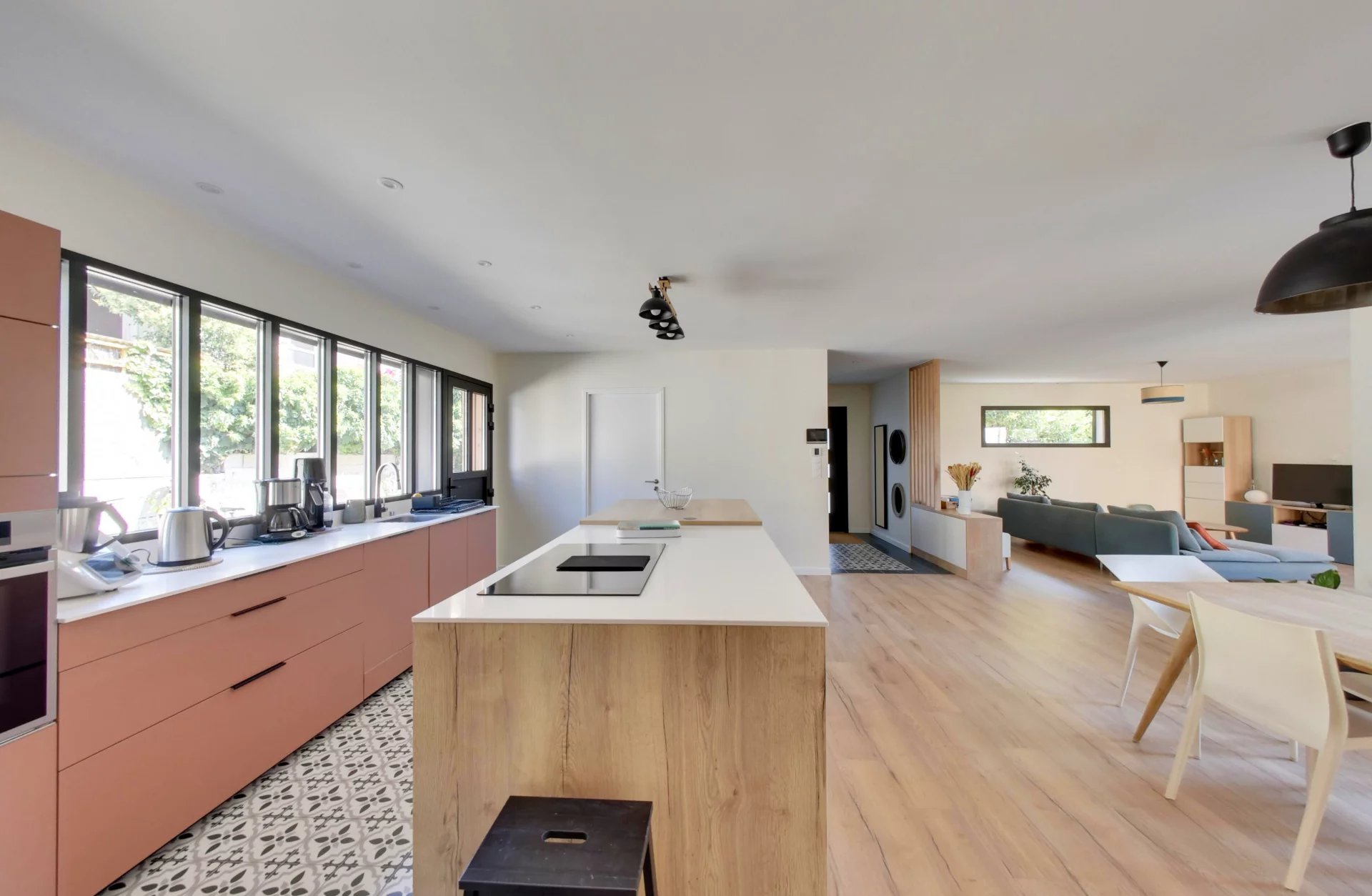 Perpignan, Occitanie, 66000, FR, 4 Bedrooms Bedrooms, ,2 BathroomsBathrooms,Residential,For Sale,1999790