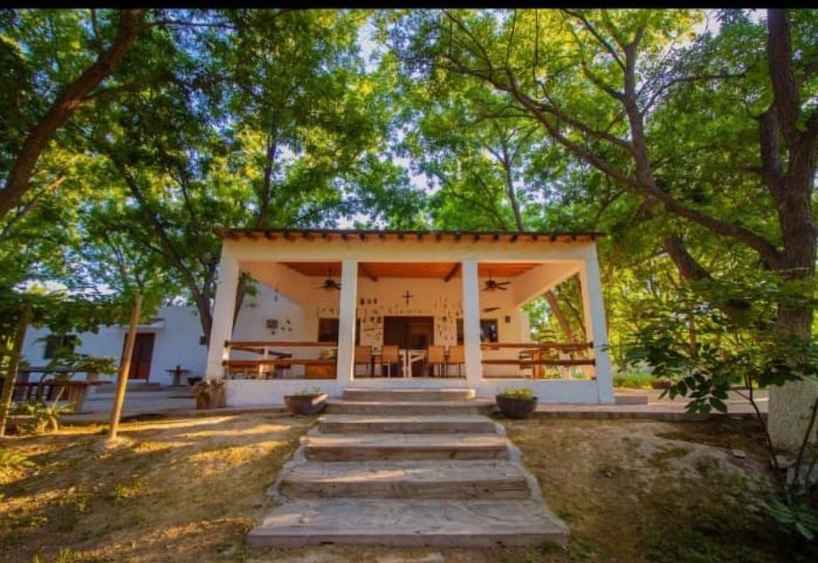 Parras, Coahuila de Zaragoza, 27980, Mexico, 4 Bedrooms Bedrooms, ,6 BathroomsBathrooms,Residential,For Sale,1695976