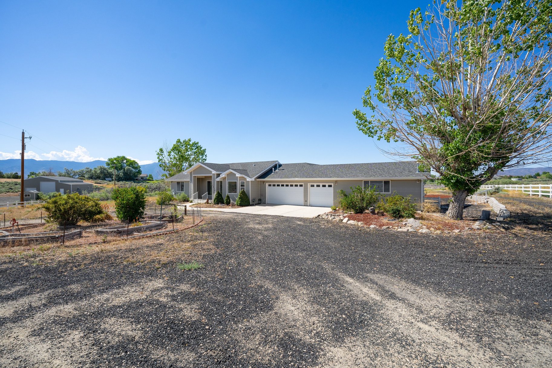  where  privacy meets convenience in gardnerville - 物件實景