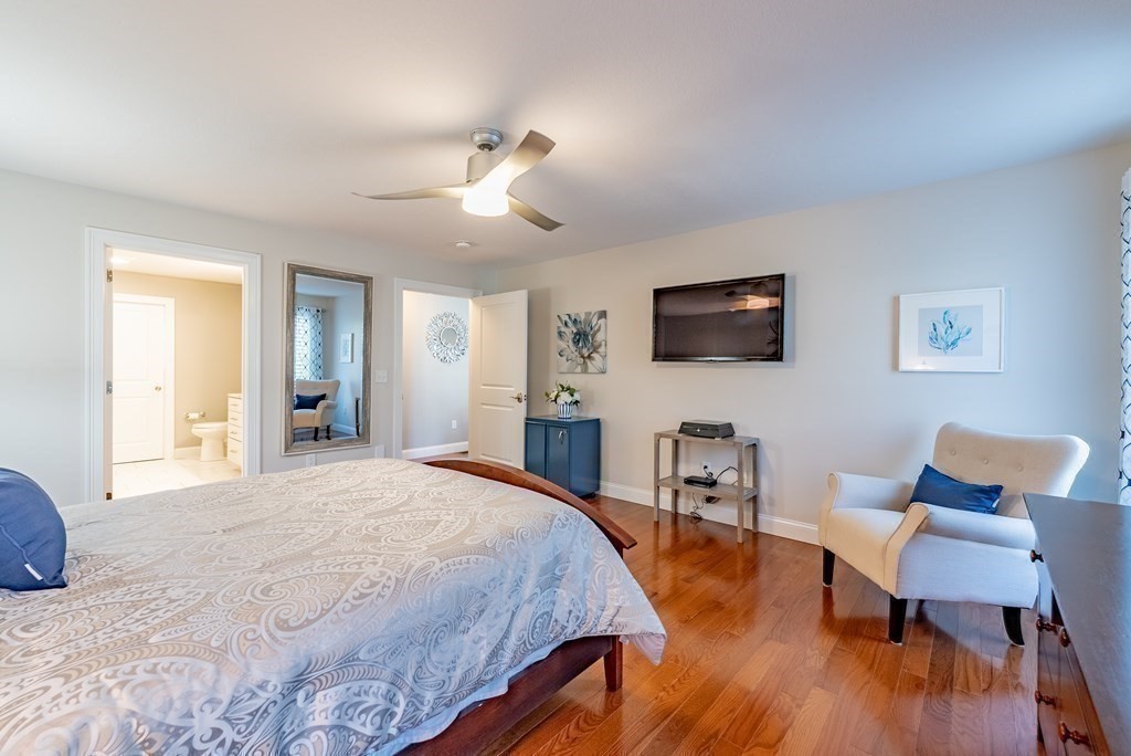 Ludlow, Massachusetts, 01056, United States, 2 Bedrooms Bedrooms, ,2 BathroomsBathrooms,Residential,For Sale,1925216