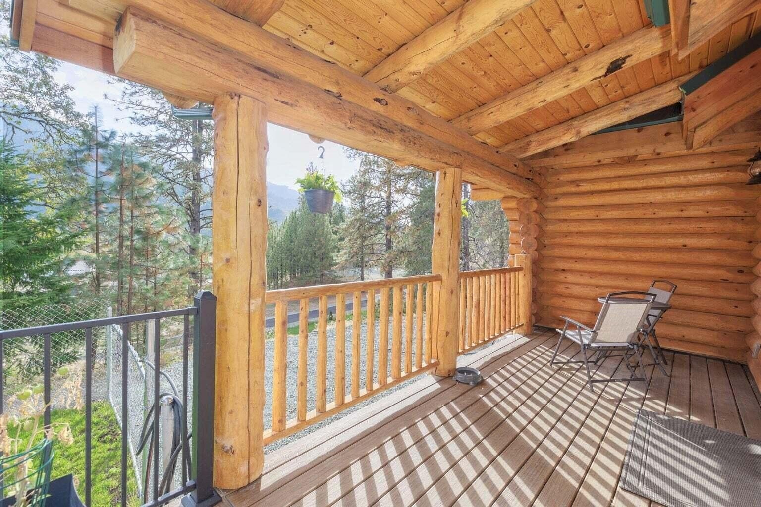 Canyonville, Oregon, 97417, United States, 2 Bedrooms Bedrooms, ,2 BathroomsBathrooms,Residential,For Sale,1981703