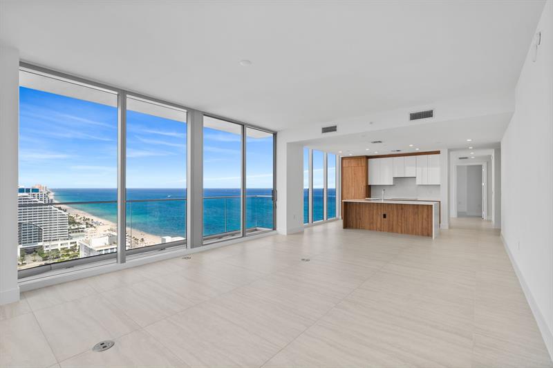 Fort Lauderdale, Florida, 33304, United States, 2 Bedrooms Bedrooms, ,3 BathroomsBathrooms,Residential,For Sale,1995654