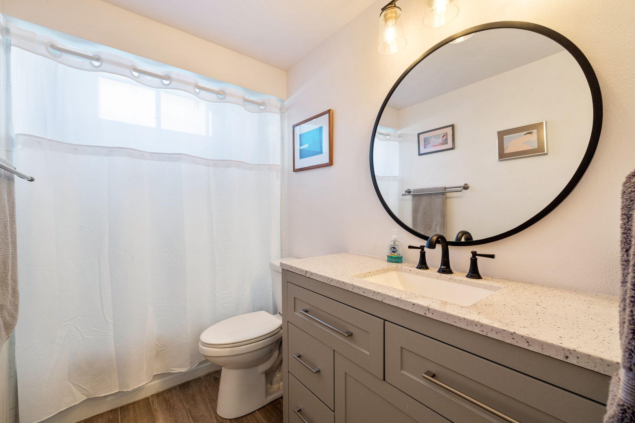 Palm Desert, California, 92260, United States, 3 Bedrooms Bedrooms, ,2 BathroomsBathrooms,Residential,For Sale,1989657