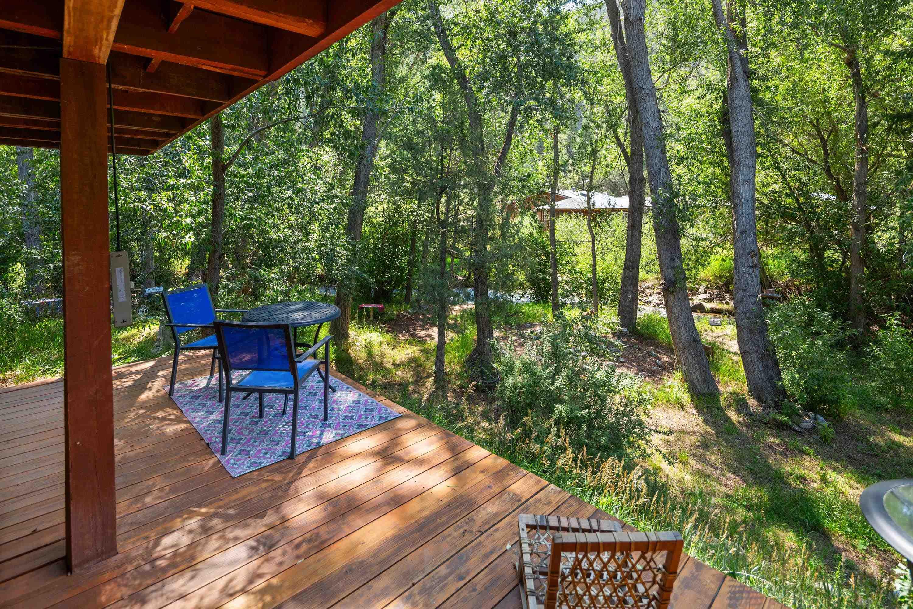 Questa, New Mexico, 87556, United States, 2 Bedrooms Bedrooms, ,3 BathroomsBathrooms,Residential,For Sale,1916841