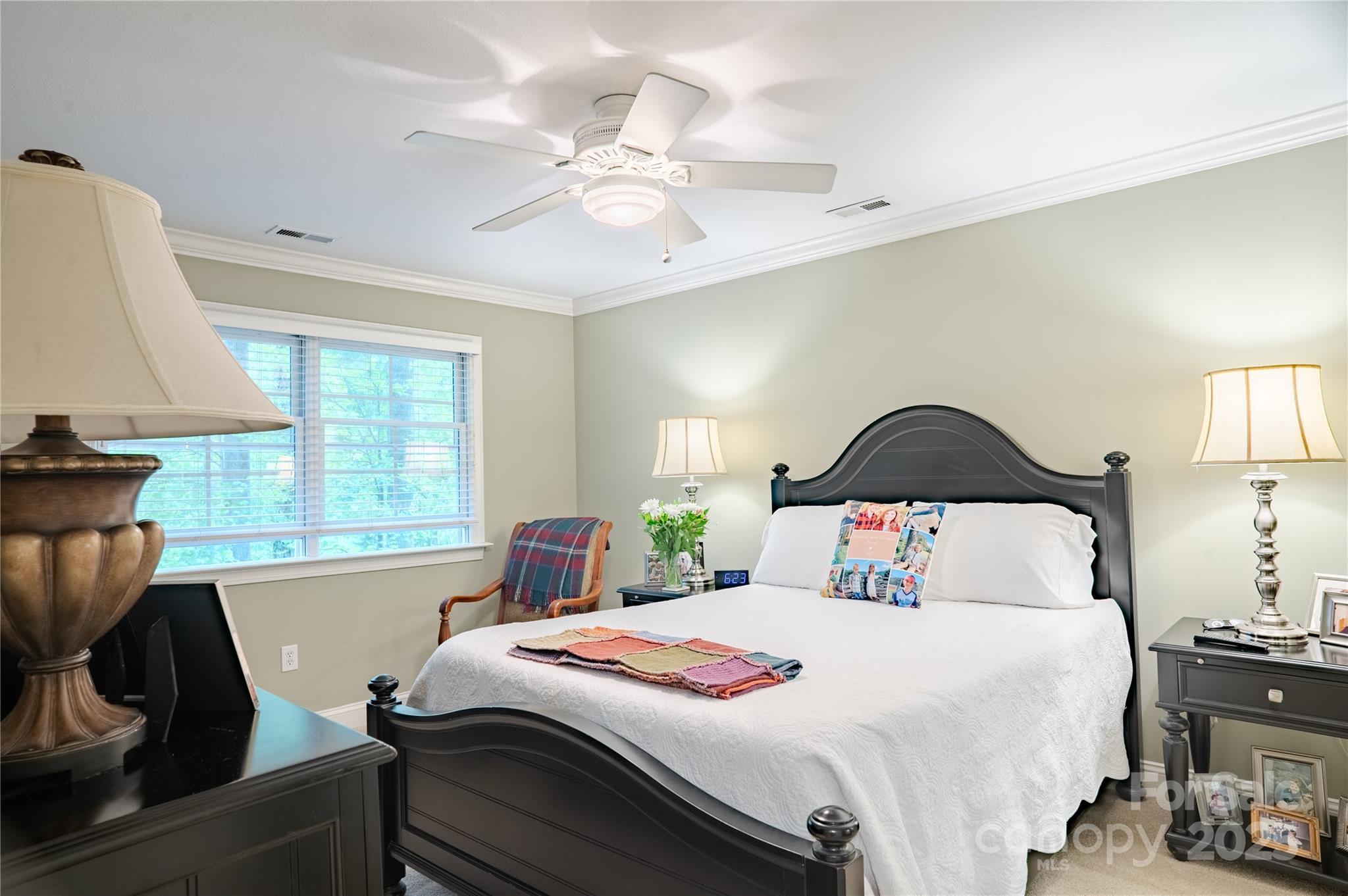 Flat Rock, North Carolina, 28731, United States, 4 Bedrooms Bedrooms, ,3 BathroomsBathrooms,Residential,For Sale,1804521