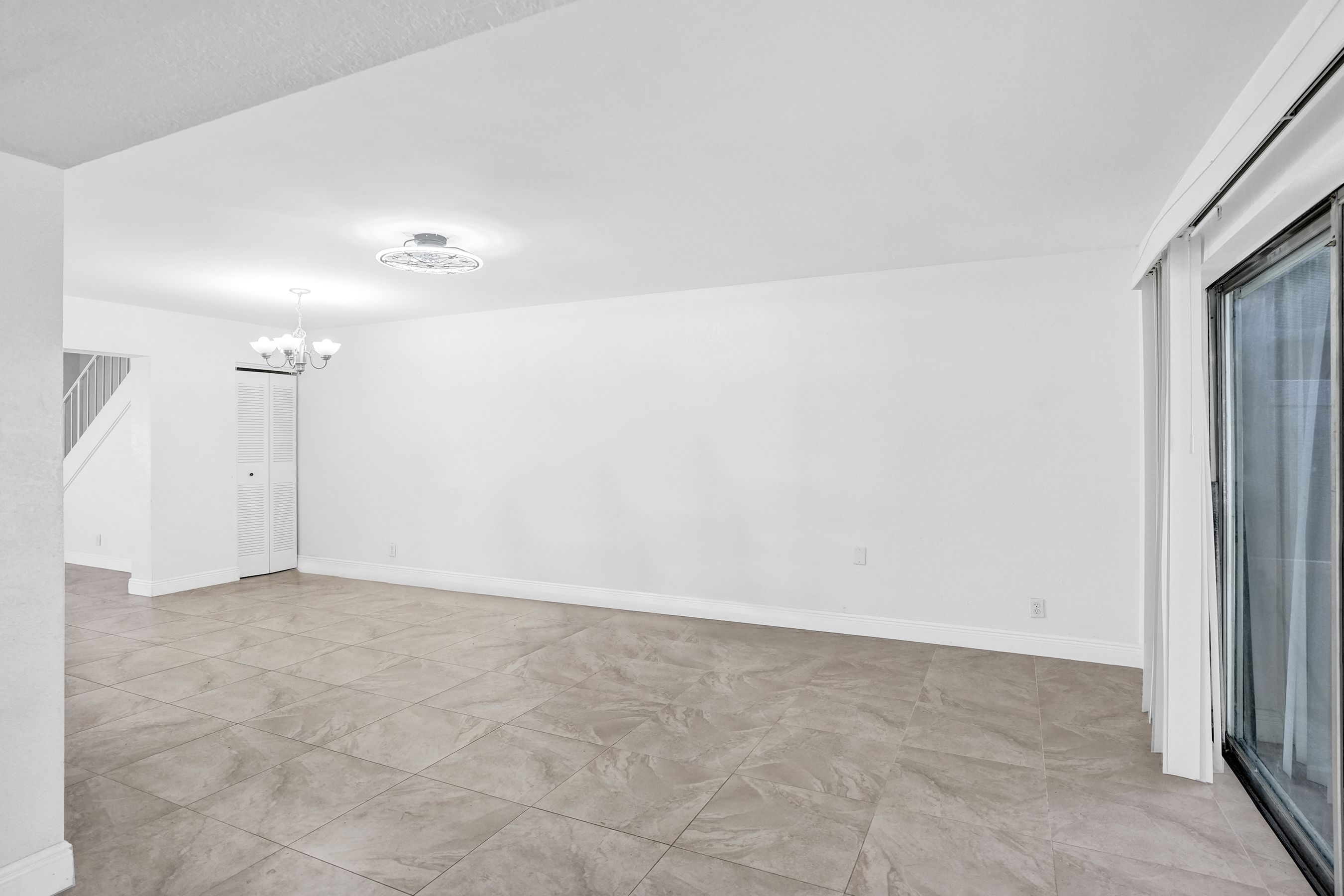  8091 NW 12th Street, Margate, FL, 33063 - 物件實景