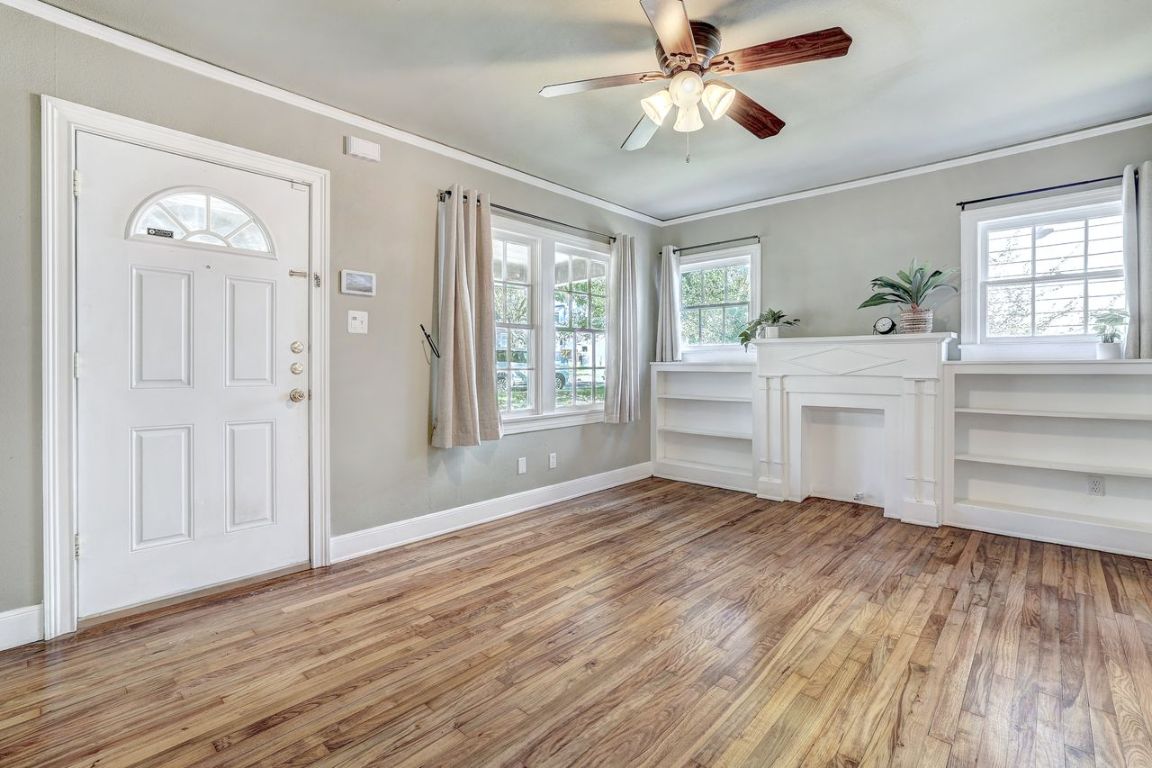 Austin, Texas, 78751, United States, 2 Bedrooms Bedrooms, ,2 BathroomsBathrooms,Residential,For Sale,1989110