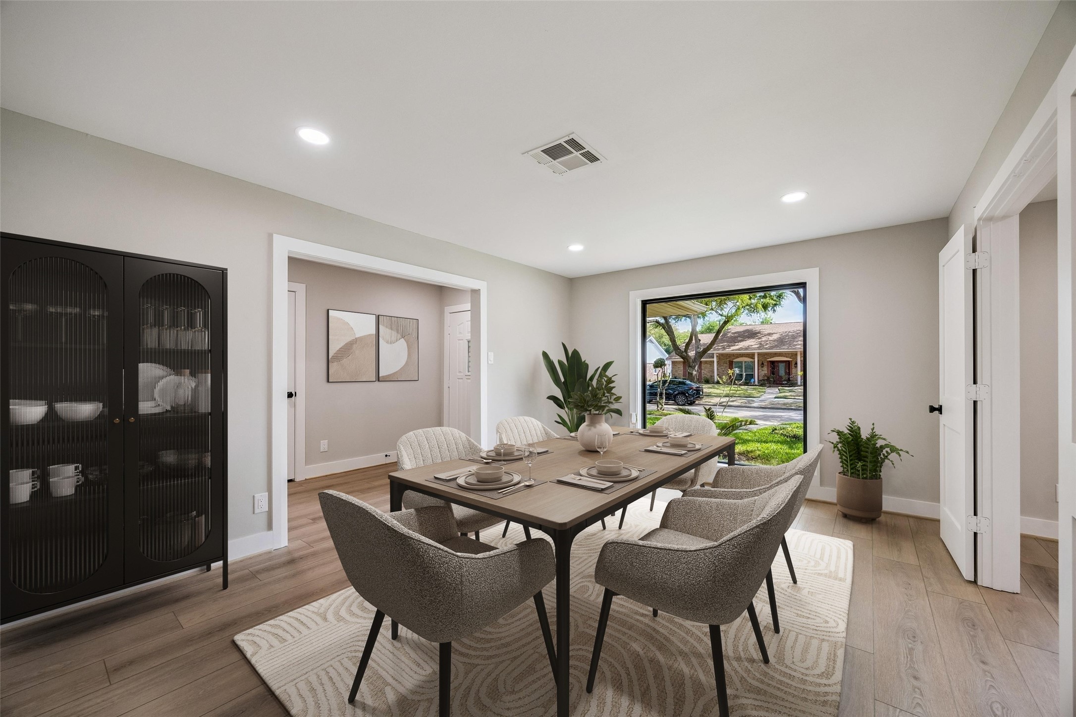  6234 Yarwell Drive - 物件實景