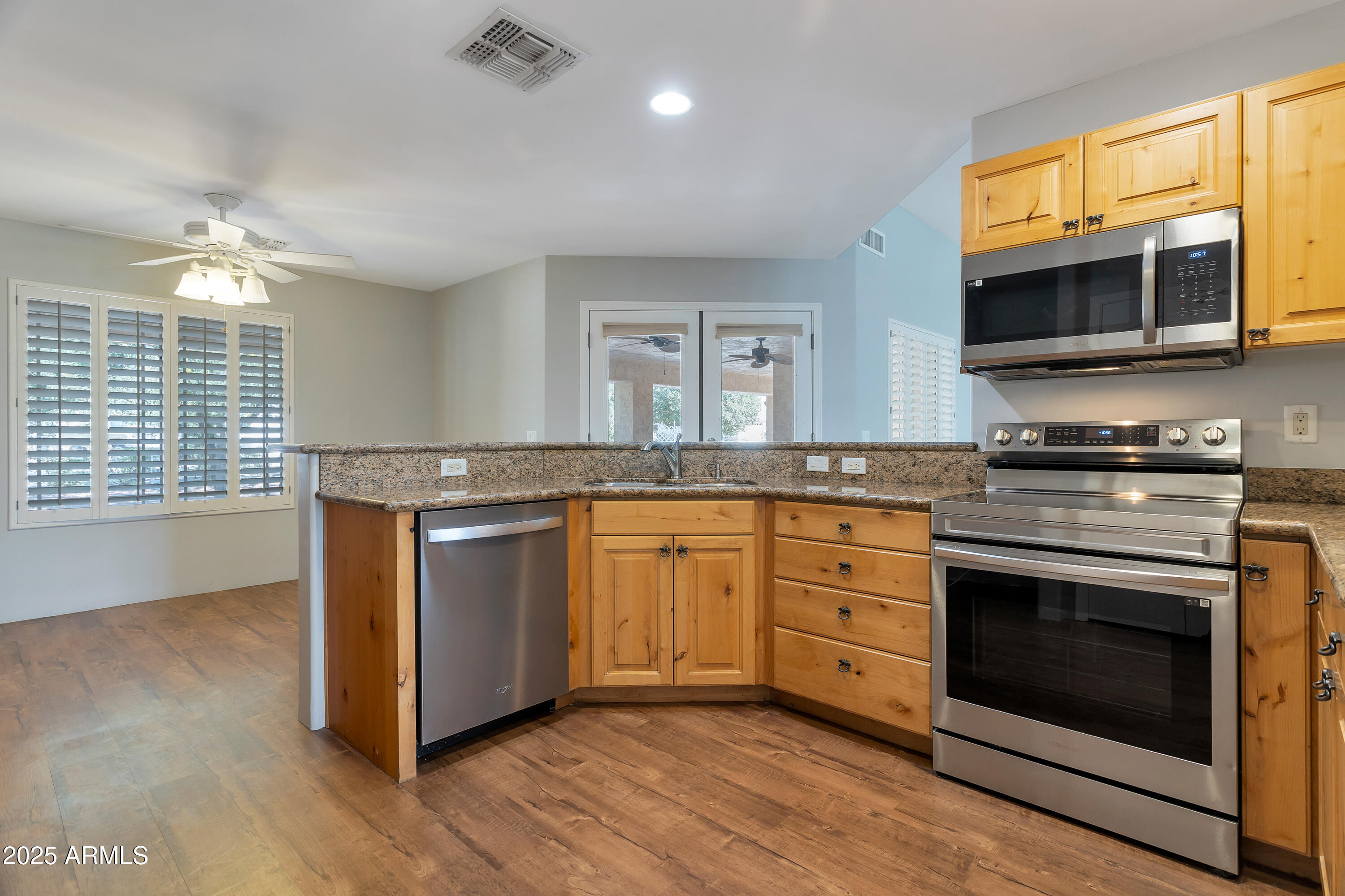 Phoenix, Arizona, 85086, United States, 4 Bedrooms Bedrooms, ,2 BathroomsBathrooms,Residential,For Sale,1988949