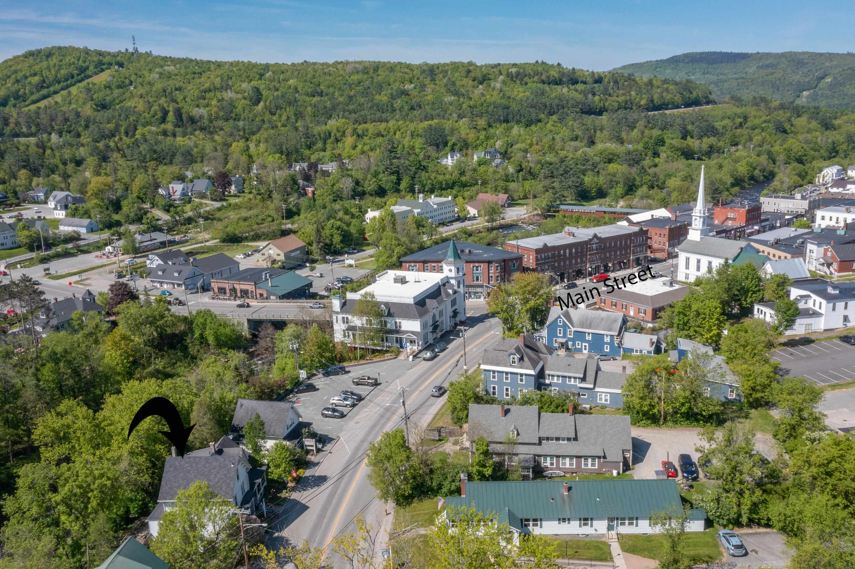 Littleton, New Hampshire, 03561, United States, 5 Bedrooms Bedrooms, ,1 BathroomBathrooms,Residential,For Sale,1856478