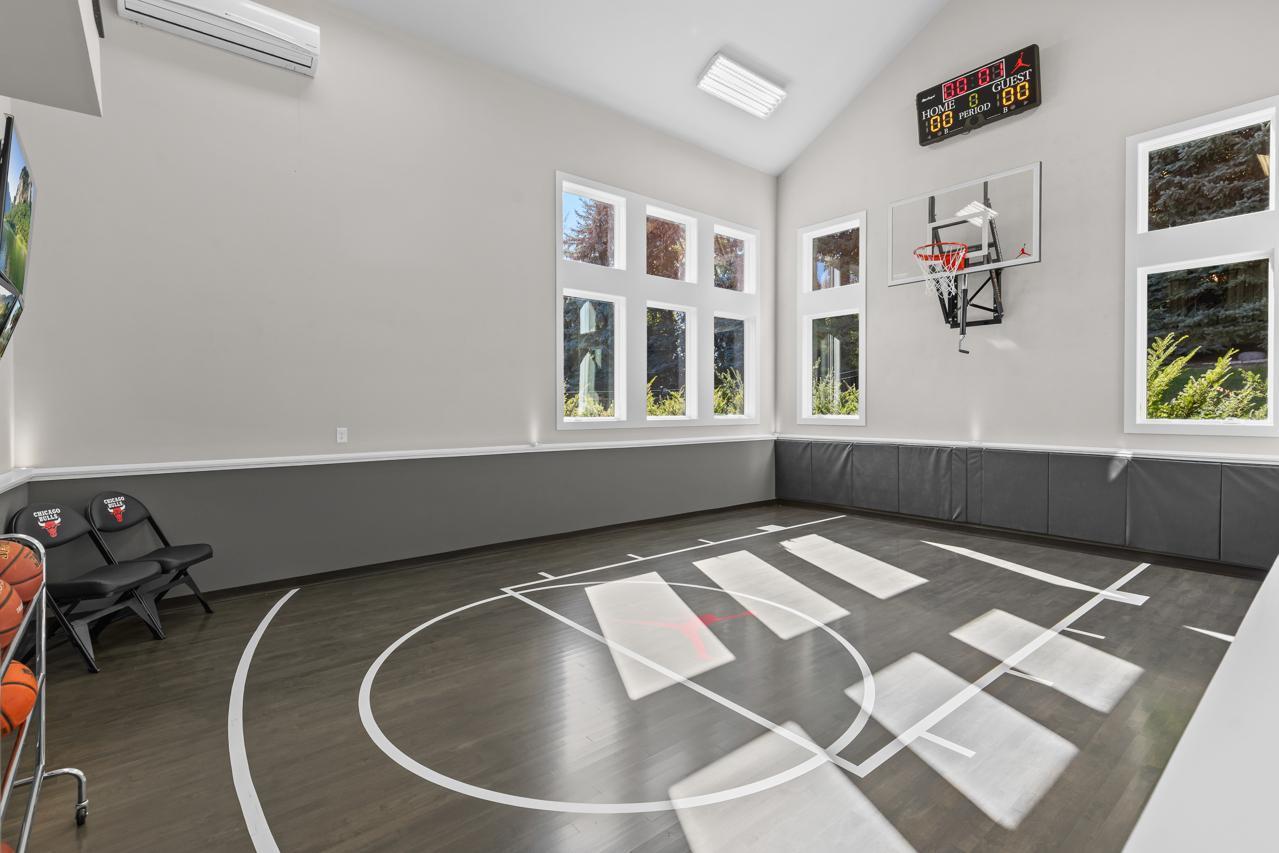 Chanhassen, Minnesota, 55317, United States, 4 Bedrooms Bedrooms, ,2 BathroomsBathrooms,Residential,For Sale,1987932