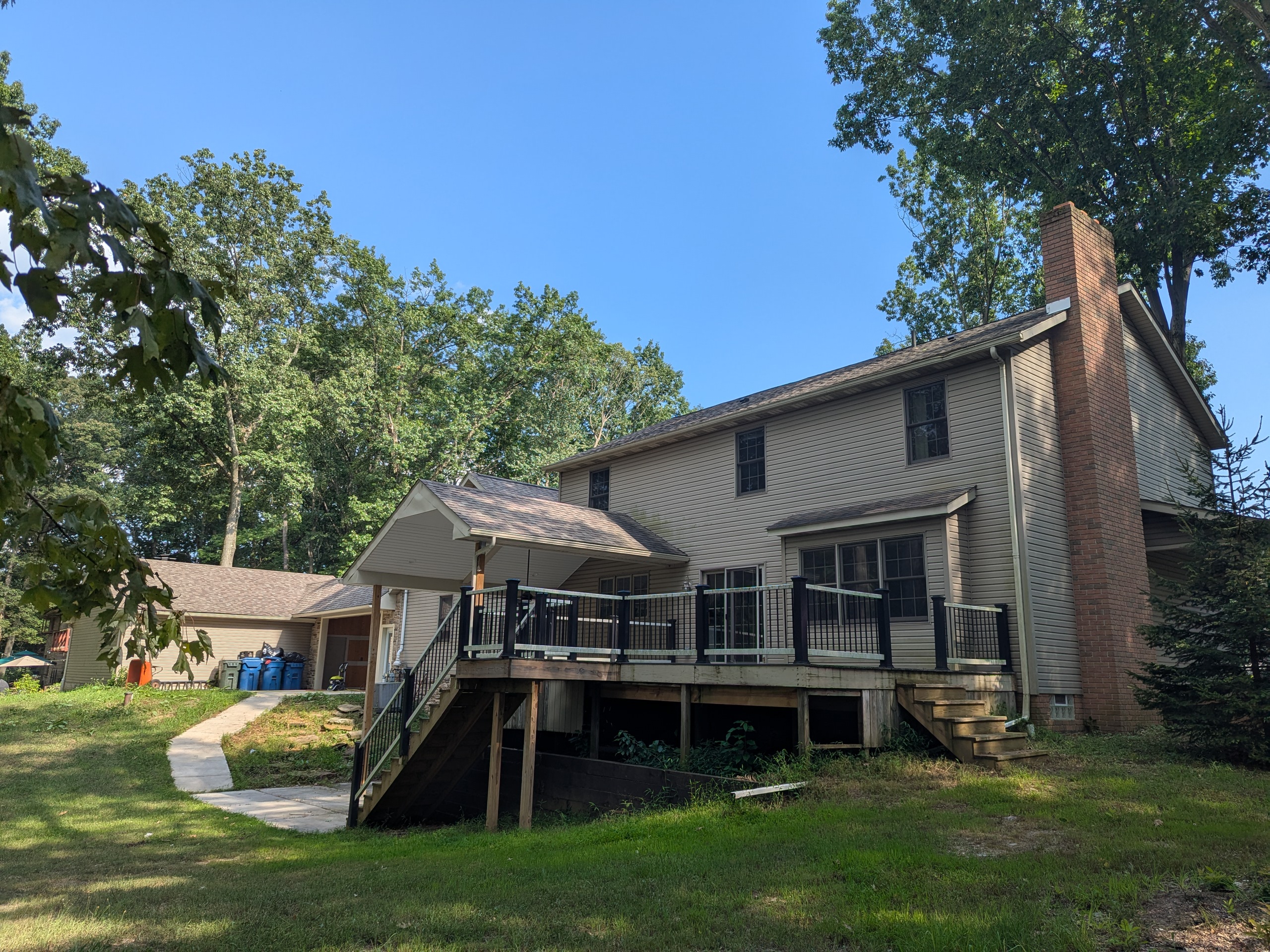 Uniontown, Ohio, 44685, United States, 6 Bedrooms Bedrooms, ,4 BathroomsBathrooms,Residential,For Sale,1945002