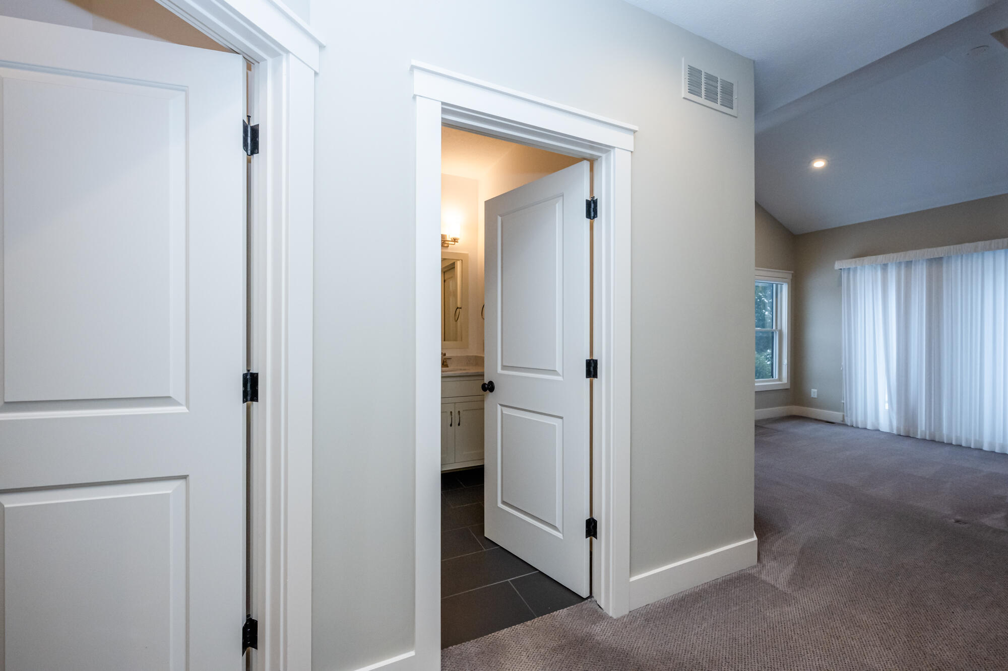 Berrien Springs, Michigan, 49103, United States, 4 Bedrooms Bedrooms, ,4 BathroomsBathrooms,Residential,For Sale,2005199