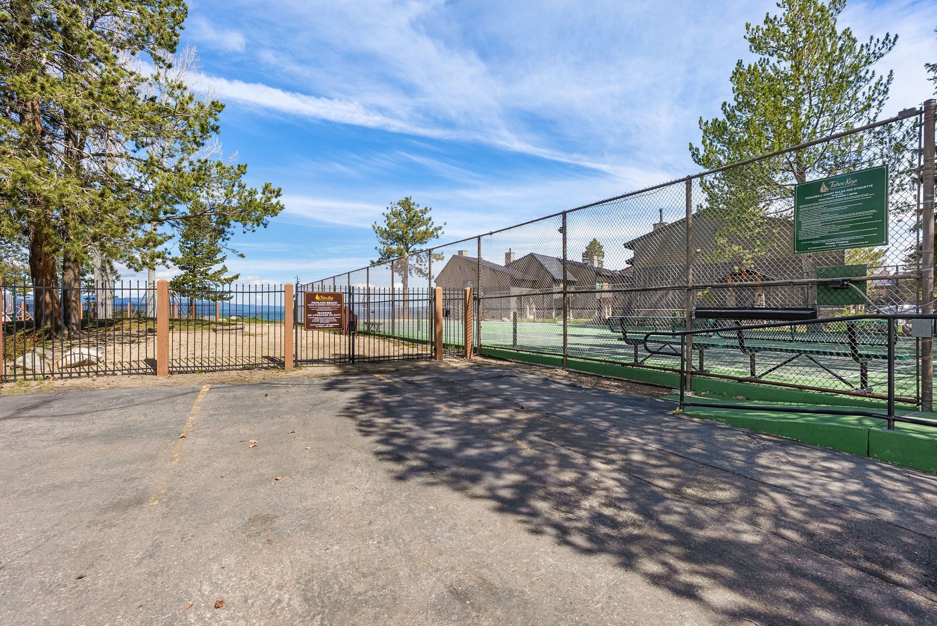  Lakeview Tahoe Keys Turnkey Townhome - 物件實景