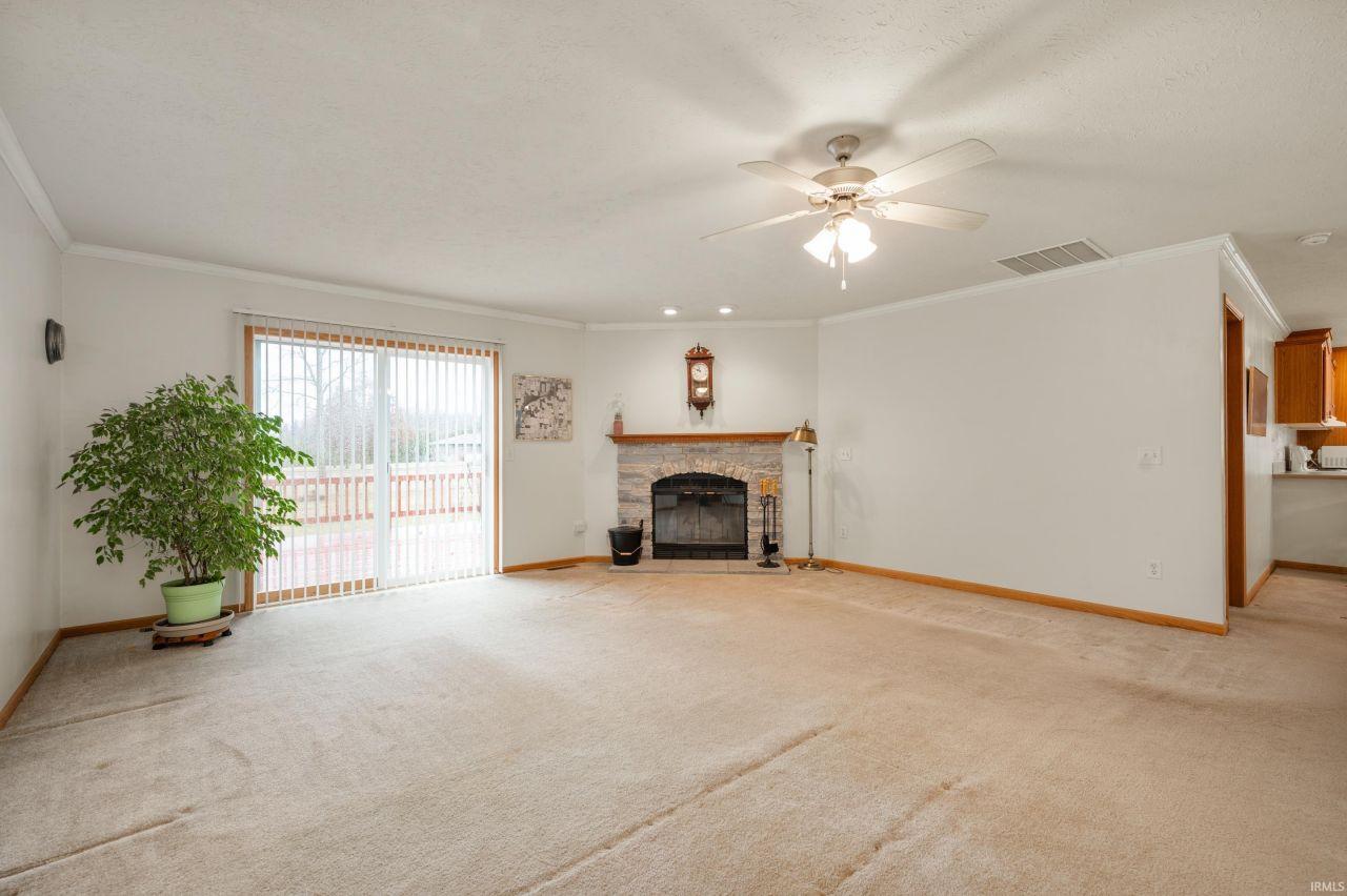 Alexandria, Indiana, 46001, United States, 3 Bedrooms Bedrooms, ,2 BathroomsBathrooms,Residential,For Sale,1728974