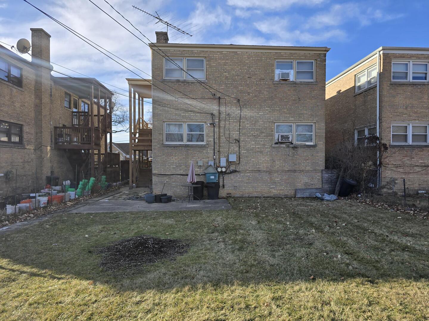 Skokie, Illinois, 60076, United States, 7 Bedrooms Bedrooms, ,Residential,For Sale,2010383