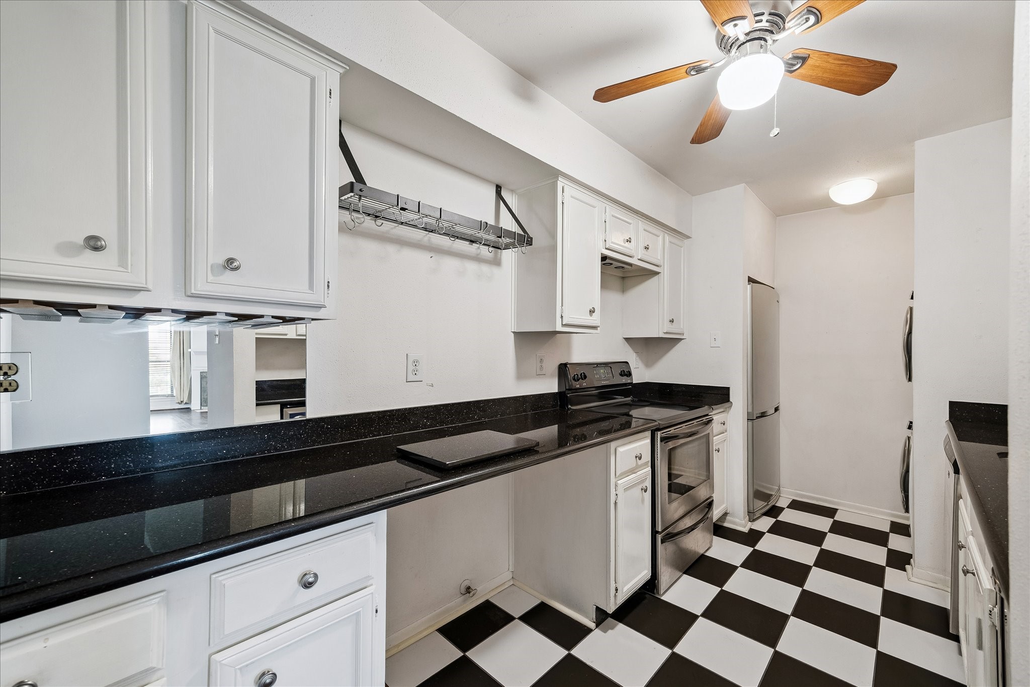  1601 S Shepherd Drive #272 - 物件實景