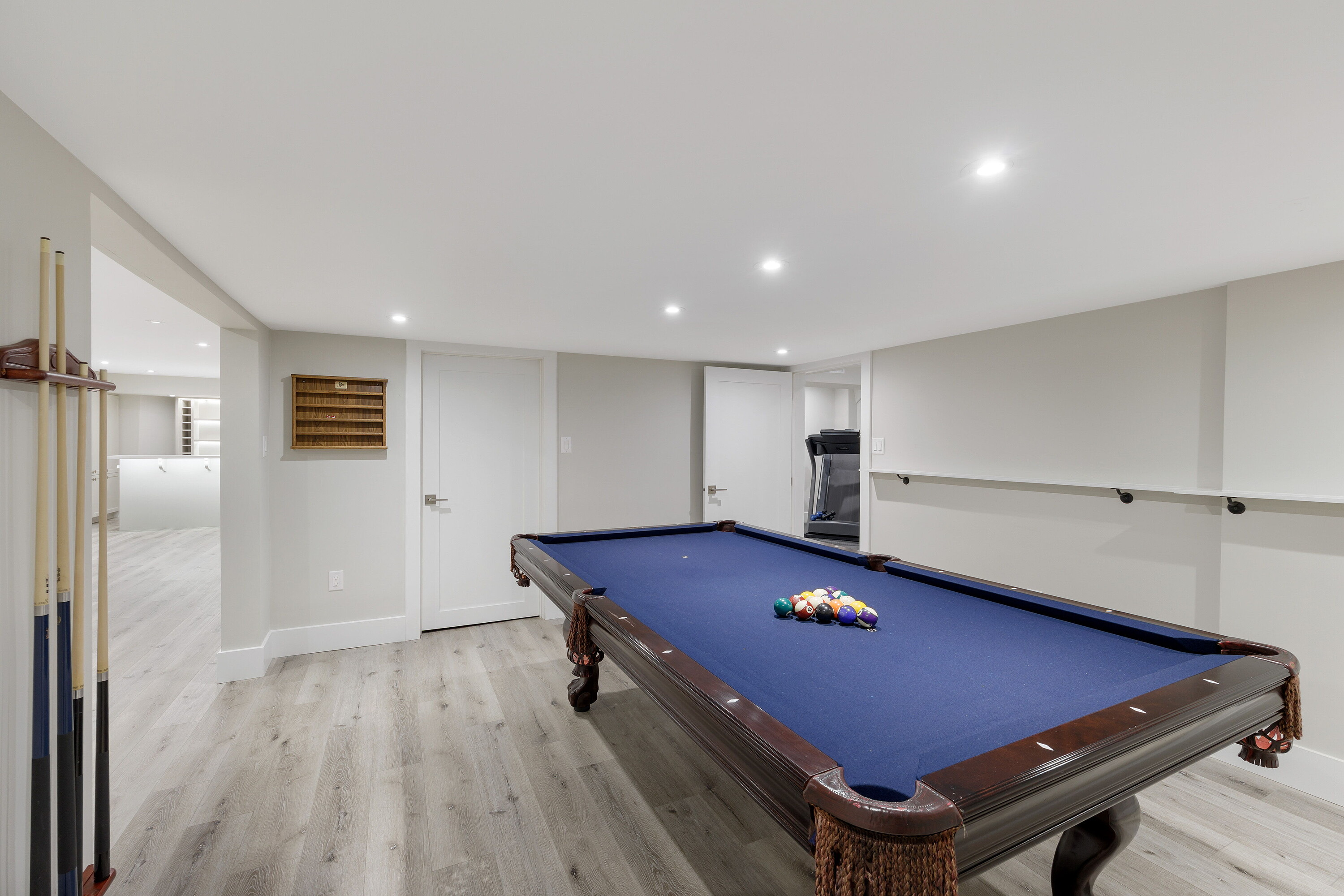  Beautifully Renovated Home - 物件實景