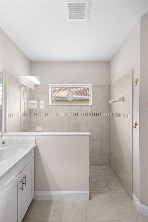 Venice, Florida, 34293, United States, 3 Bedrooms Bedrooms, ,2 BathroomsBathrooms,Residential,For Sale,1918322