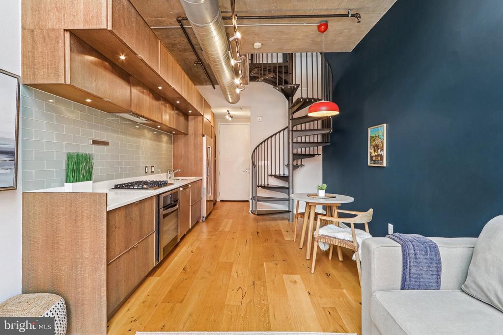 Washington, District of Columbia, 20005, United States, 1 Bedroom Bedrooms, ,2 BathroomsBathrooms,Residential,For Sale,1978761