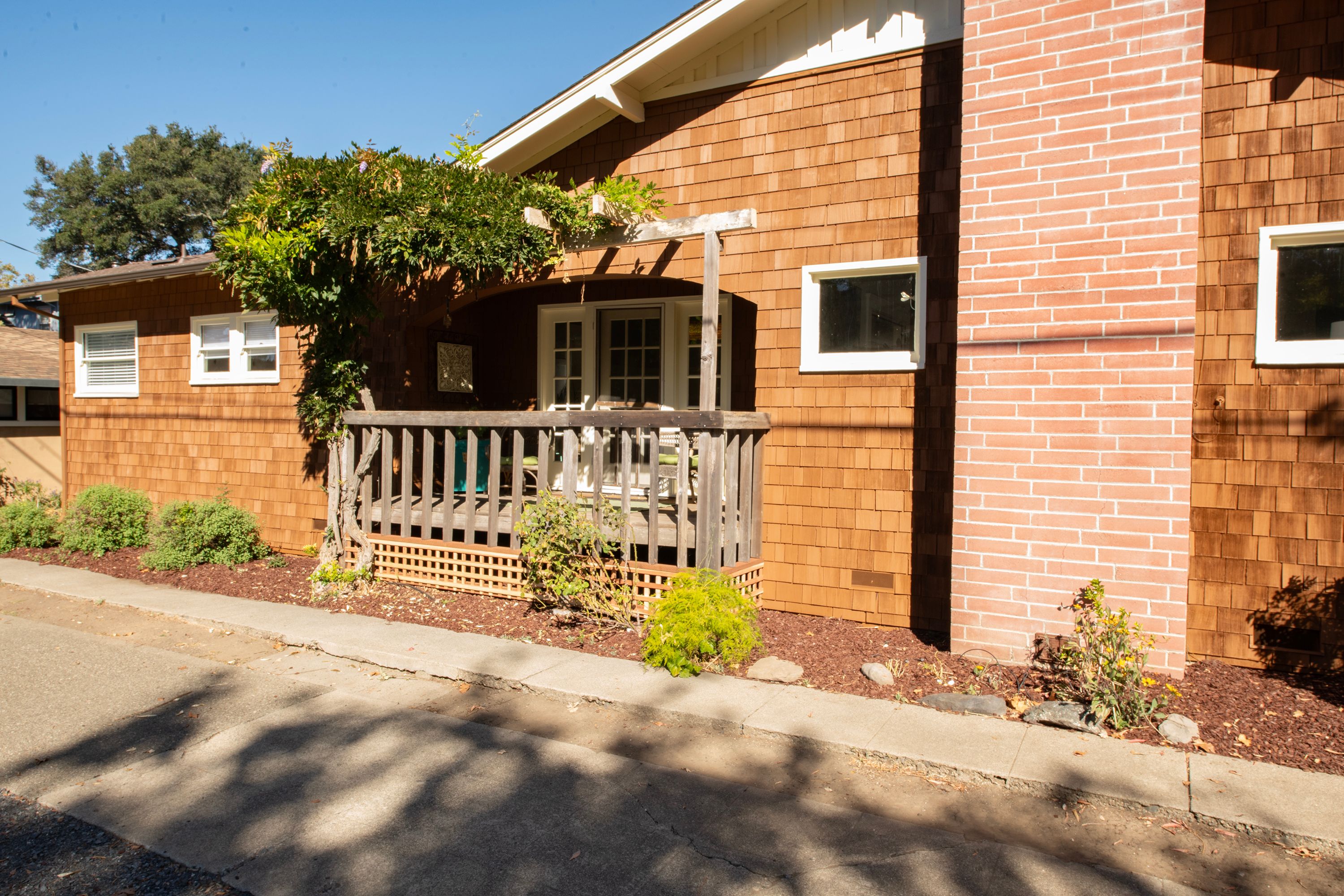  901 Humboldt Street, Santa Rosa, CA 95404 - 物件實景
