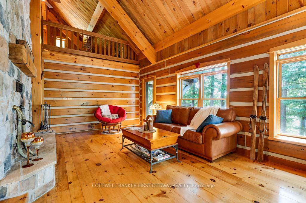 FRONTENAC, Ontario, K0H 2J0, CA, 3 Bedrooms Bedrooms, ,Residential,For Sale,1903665