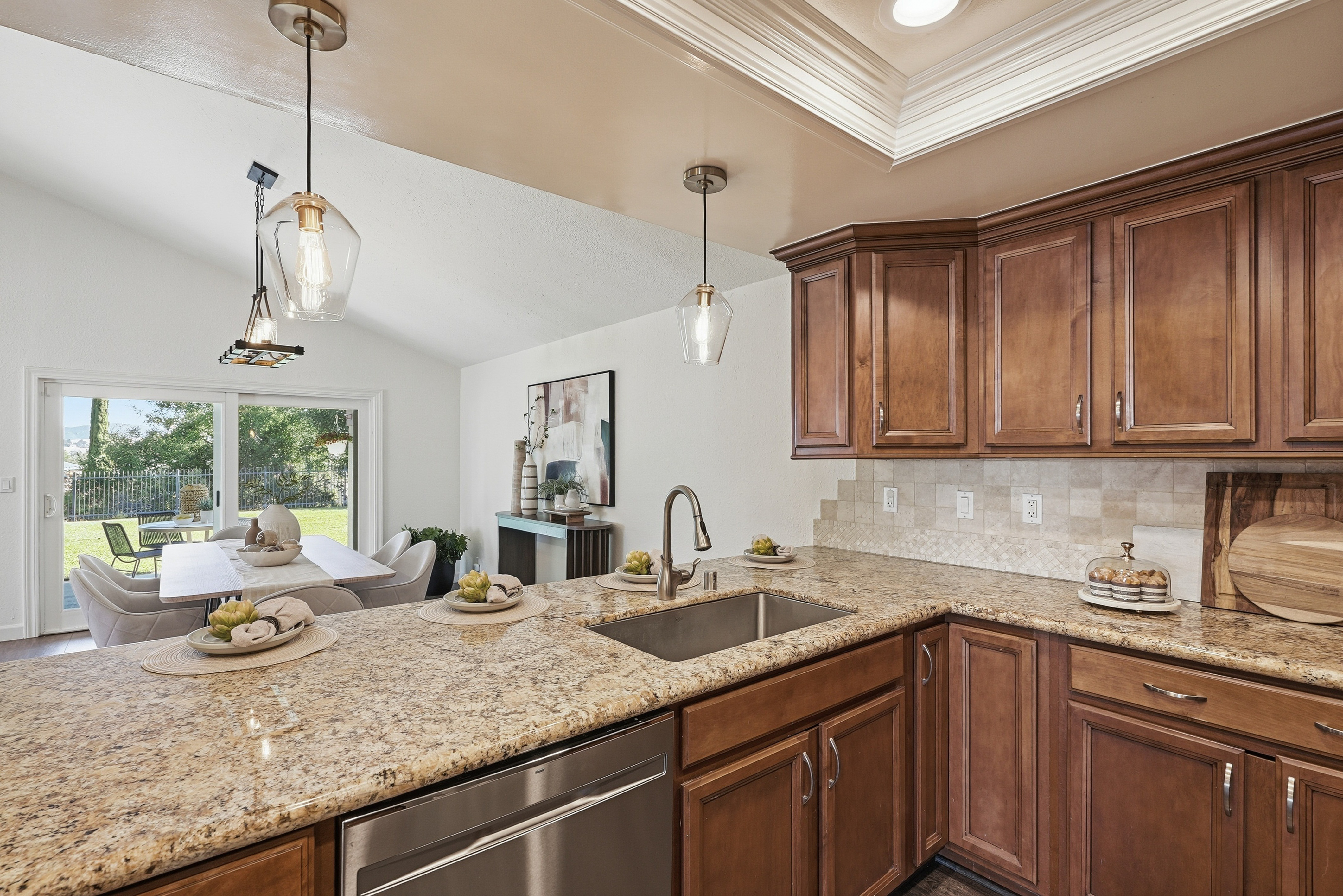  Discover Easy Living in San Ramon’s Coveted Twin Creeks Community - 物件實景