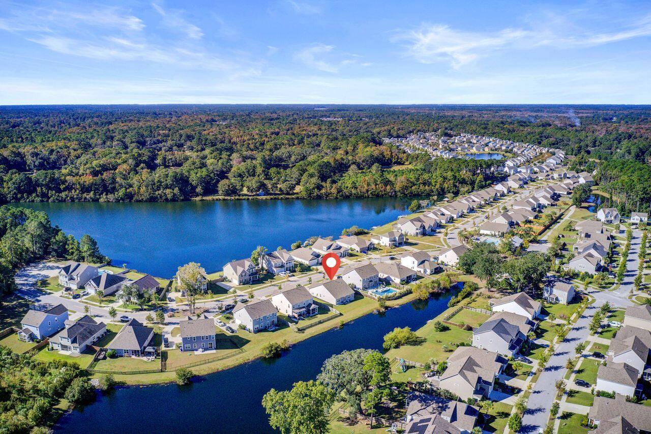 Johns Island, South Carolina, 29455, United States, 4 Bedrooms Bedrooms, ,2 BathroomsBathrooms,Residential,For Sale,1967653