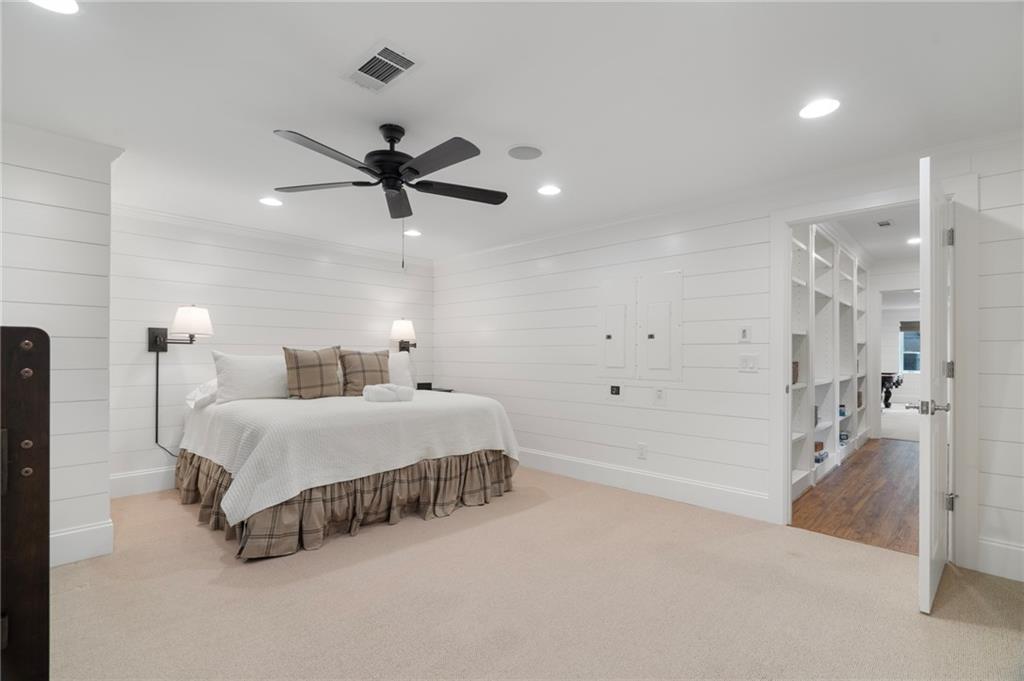 Big Canoe, Georgia, 30143, United States, 5 Bedrooms Bedrooms, ,4 BathroomsBathrooms,Residential,For Sale,1975403