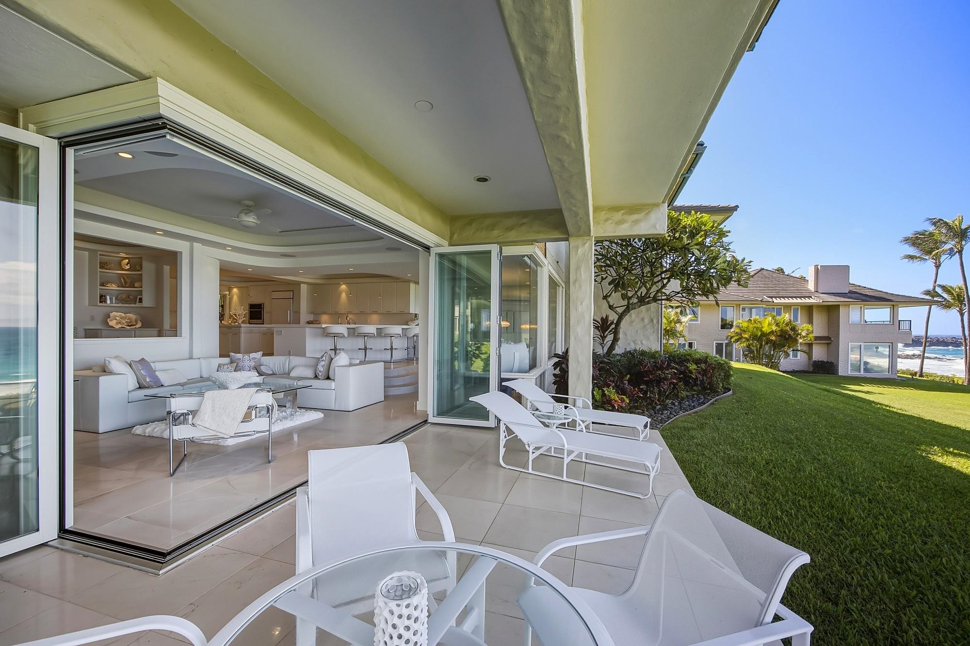 Lahaina, Hawaii, 96761, United States, 2 Bedrooms Bedrooms, ,3 BathroomsBathrooms,Residential,For Sale,1998478