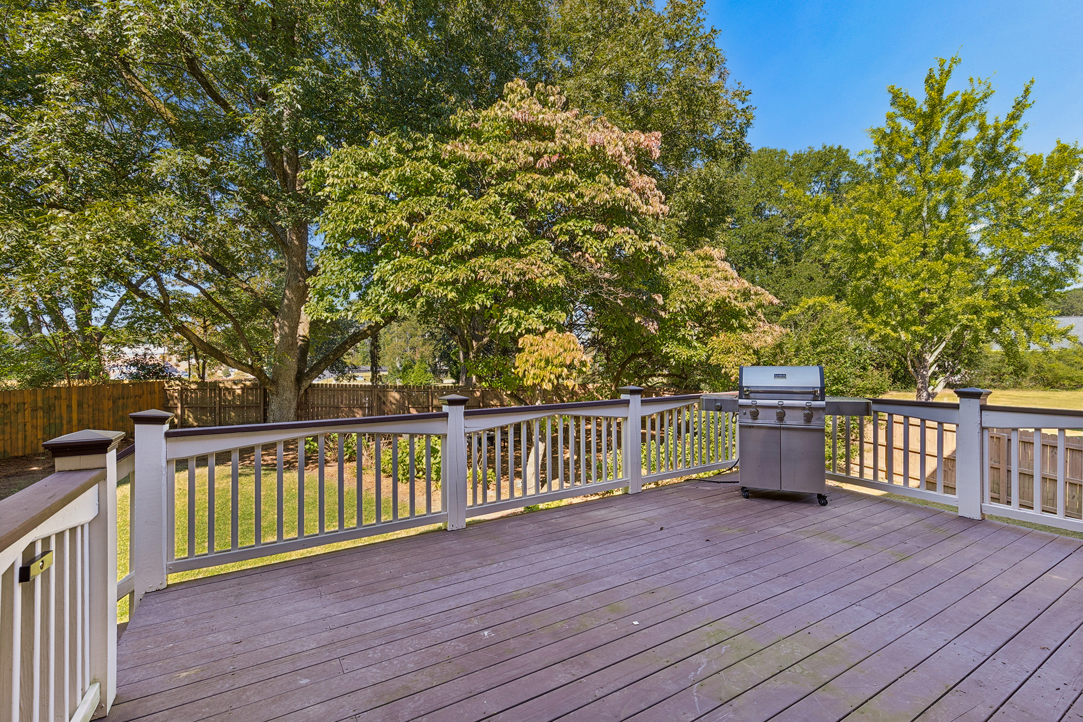  Ideally Located Within One Mile of Roswell’s Beloved Historic Canton Street - 物件實景