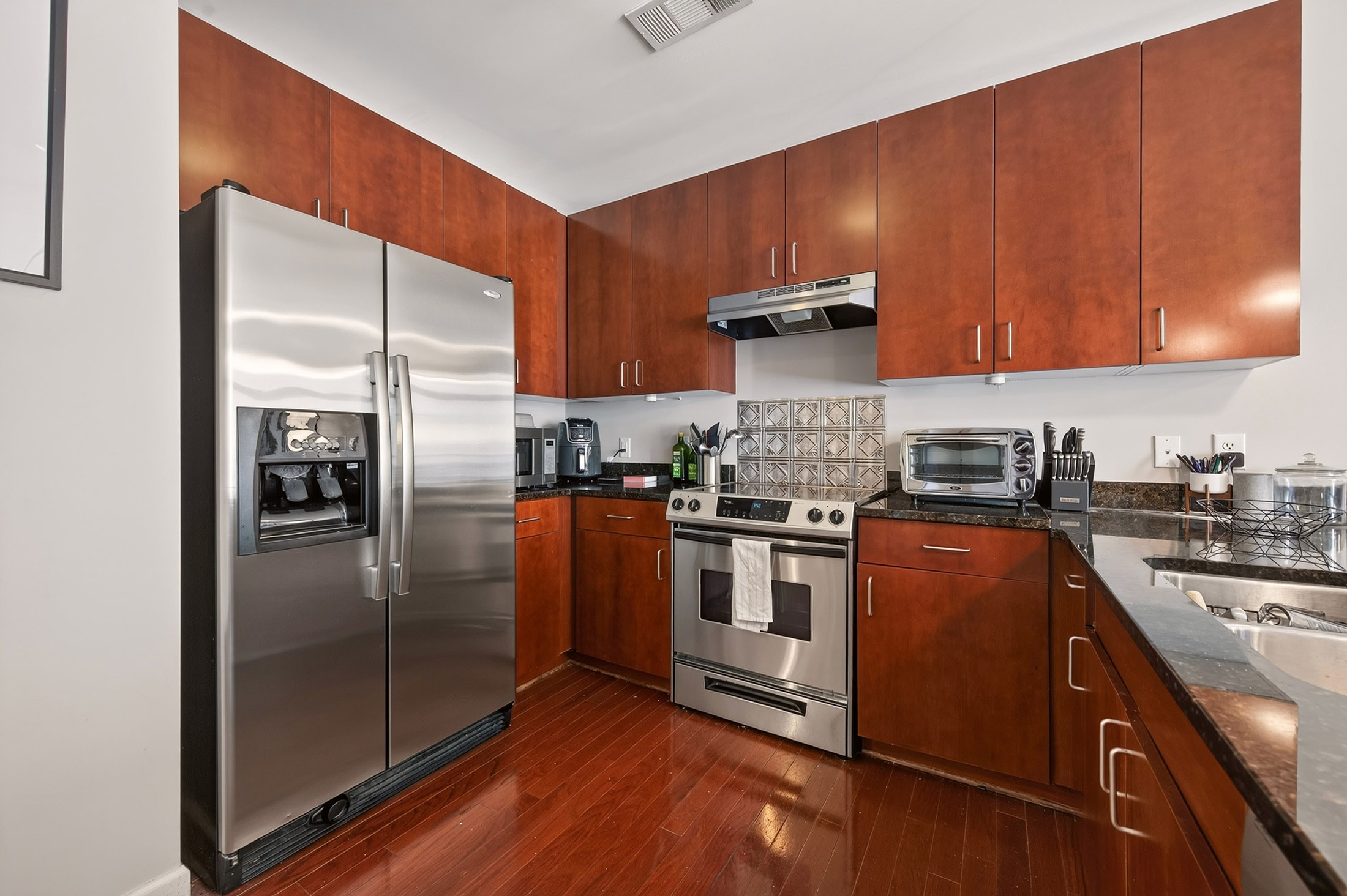  Stylish One Bedroom Condo with Great Amenities and Exceptional Buckhead Location - 物件實景