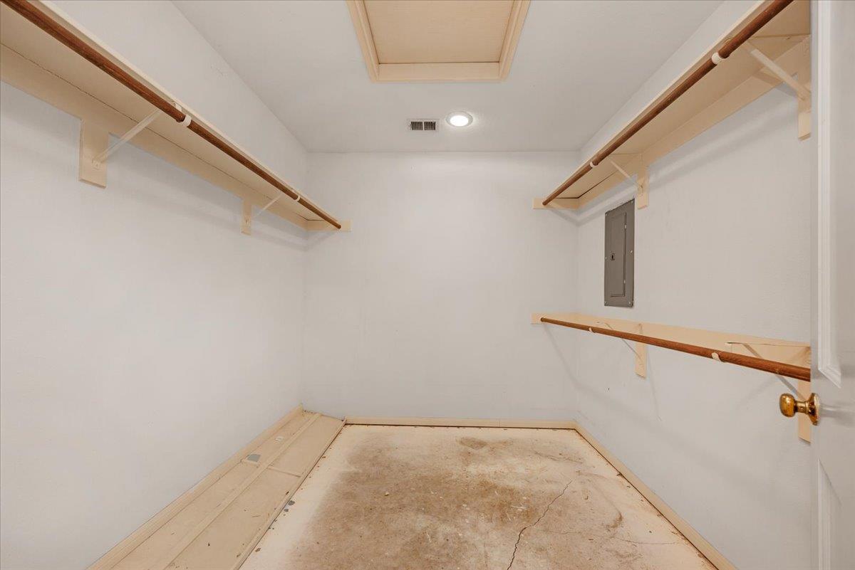 Fresno, California, 93711, United States, 3 Bedrooms Bedrooms, ,3 BathroomsBathrooms,Residential,For Sale,2001477