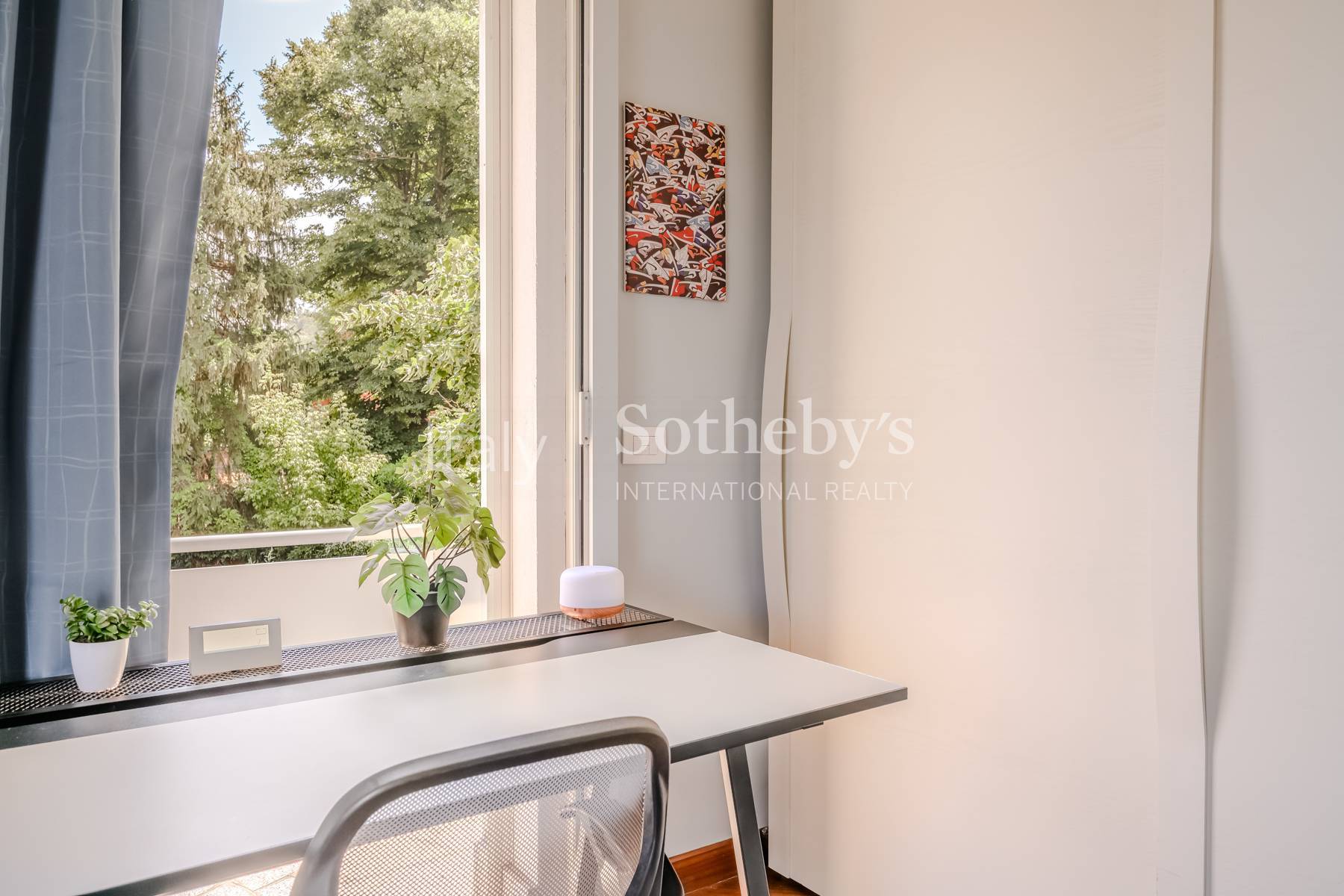  Exclusive Villa with Garden on Turin
