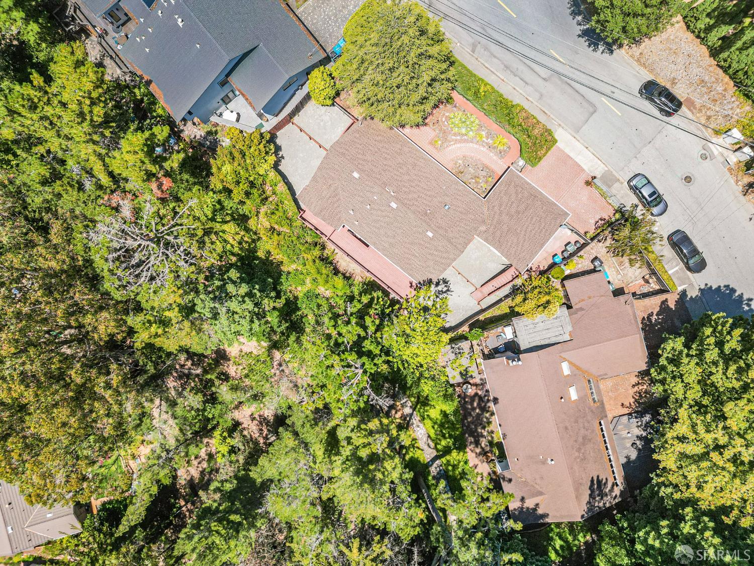 San Mateo, California, 94402, United States, 3 Bedrooms Bedrooms, ,3 BathroomsBathrooms,Residential,For Sale,1895374