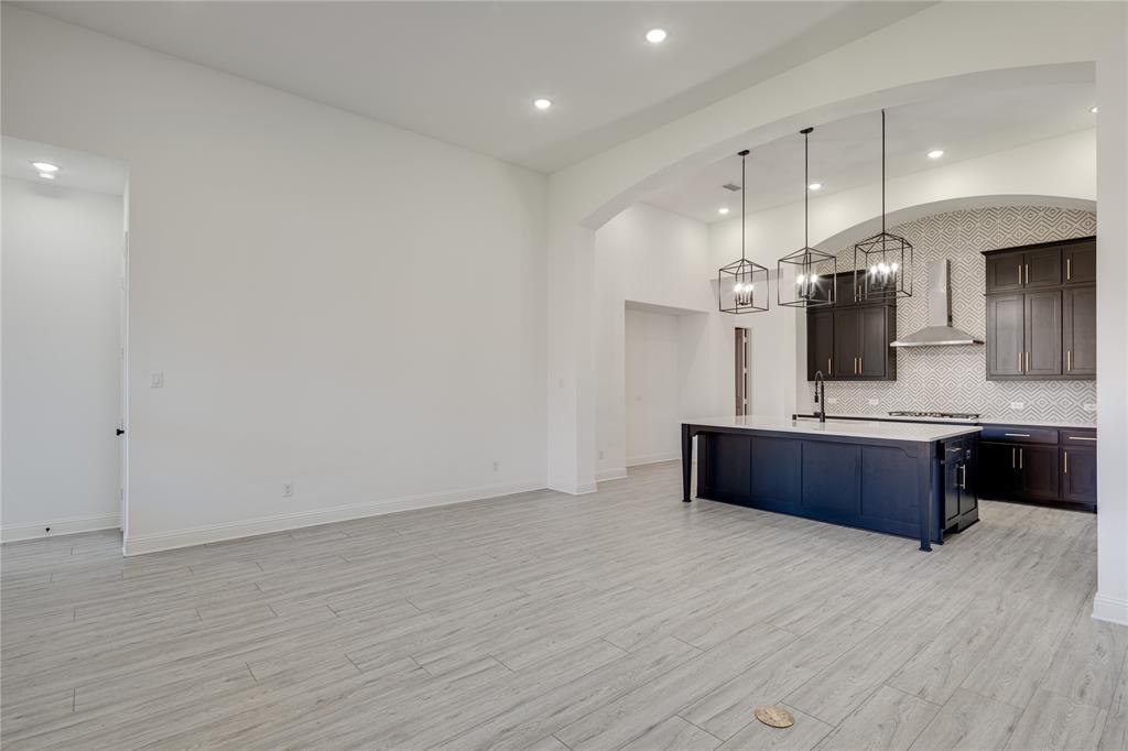 Aubrey, Texas, 76227, United States, 4 Bedrooms Bedrooms, ,4 BathroomsBathrooms,Residential,For Sale,1961194