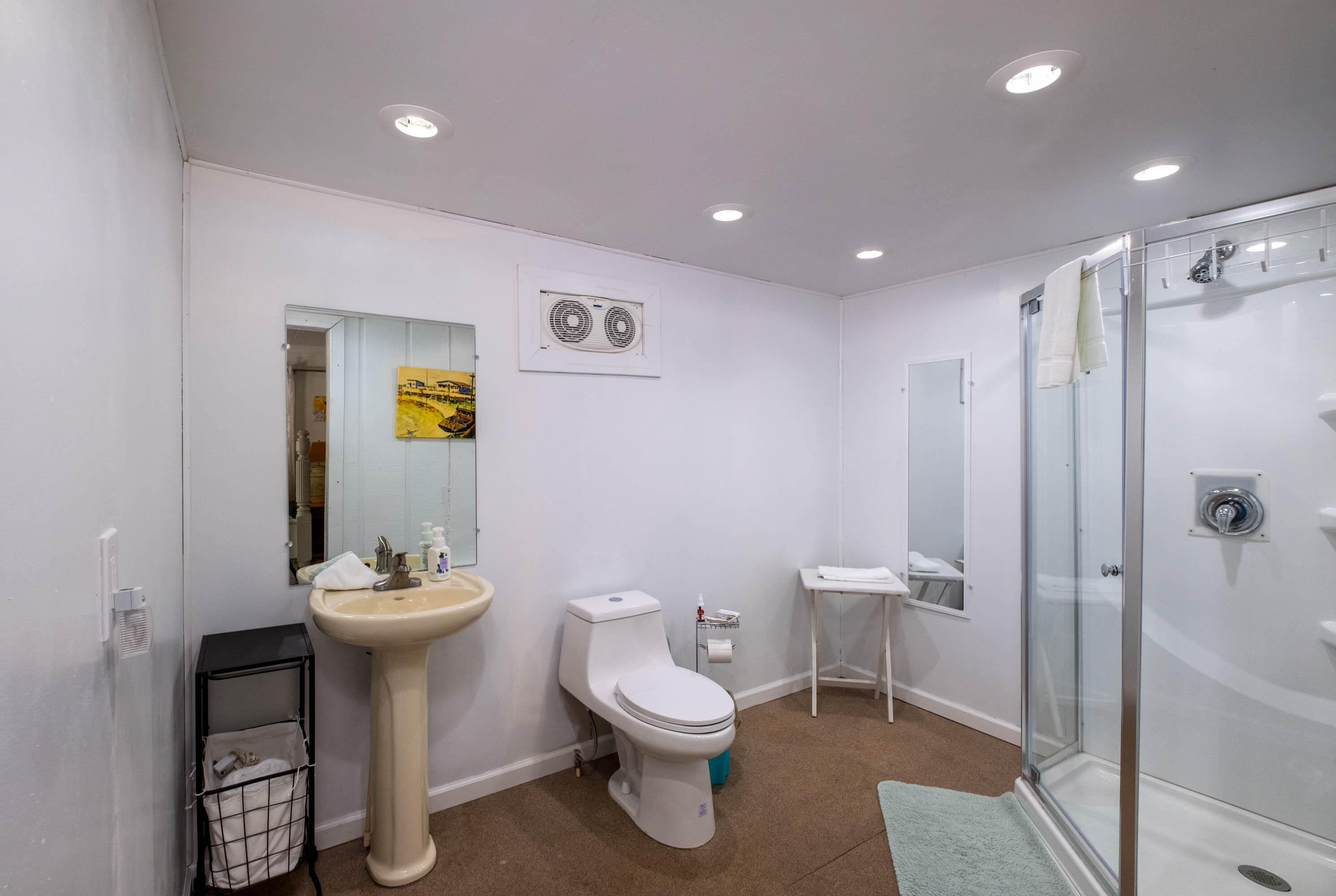 KEY LARGO, Florida, 33037, United States, 10 Bedrooms Bedrooms, ,9 BathroomsBathrooms,Residential,For Sale,1759223